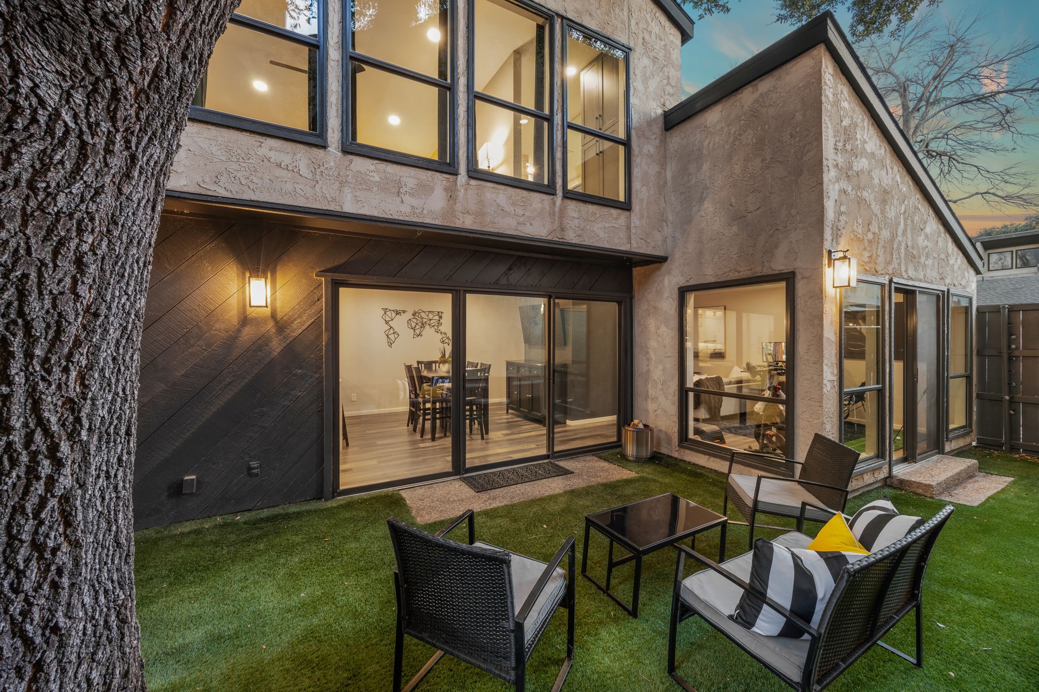 9812 Matchpoint Place