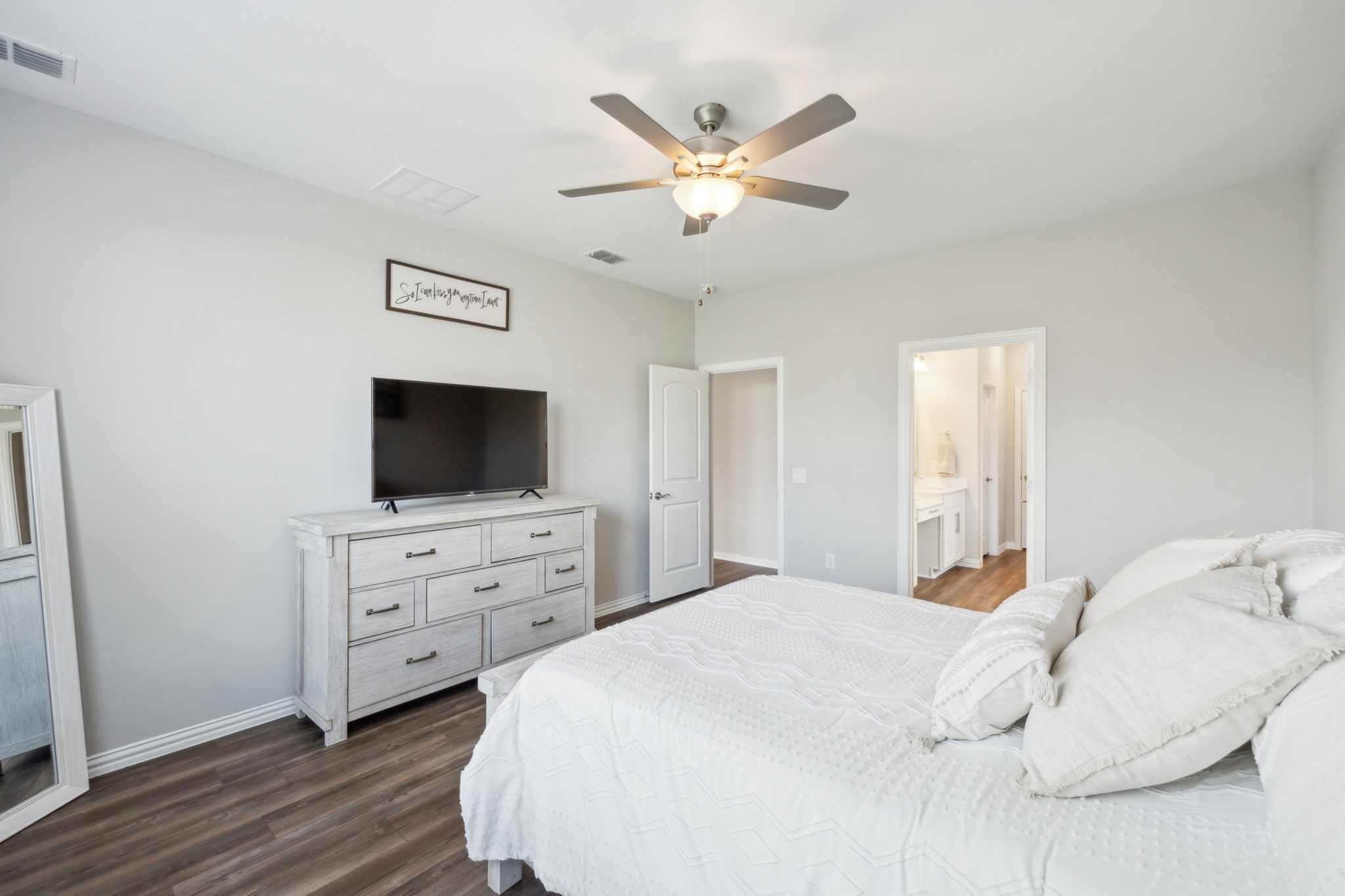 232 Hadley Lane