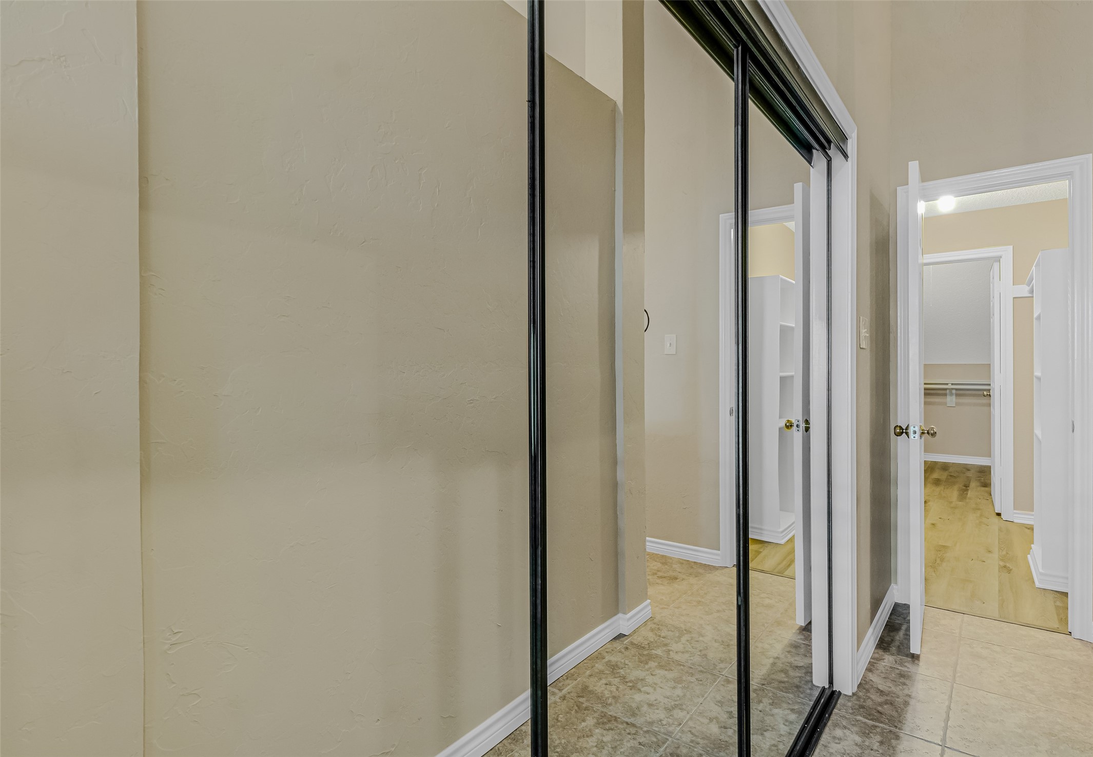 5574 Canada Court