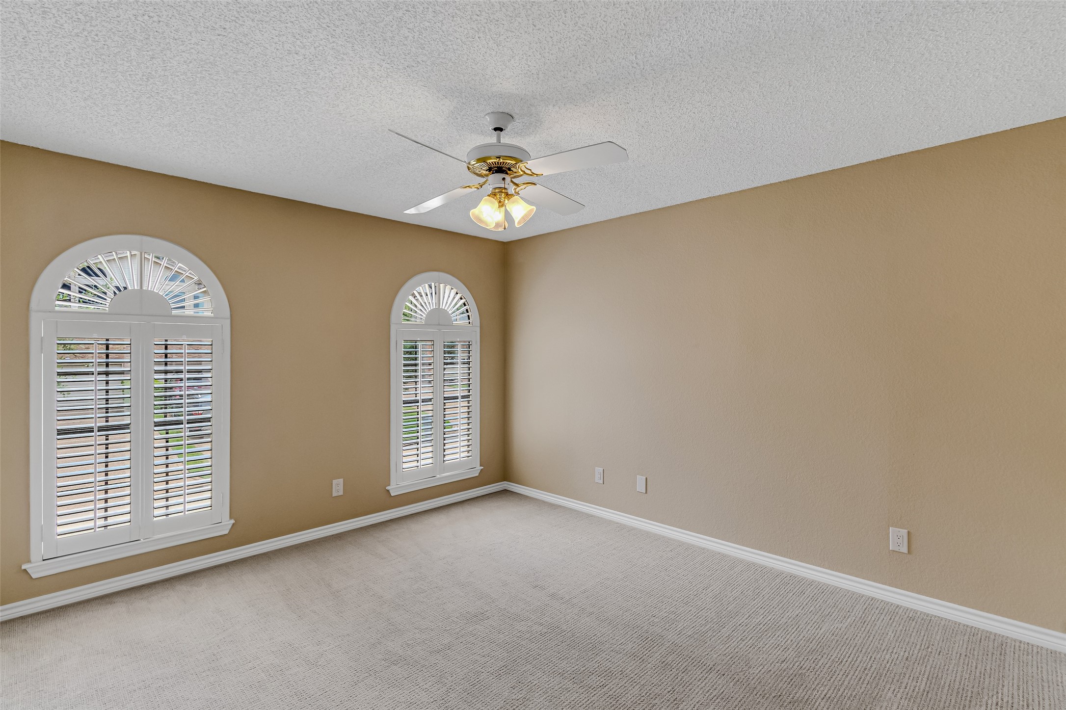 5574 Canada Court