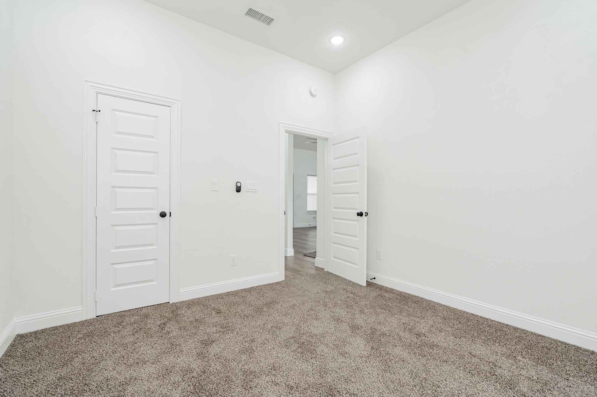 5018 Wadsworth Drive