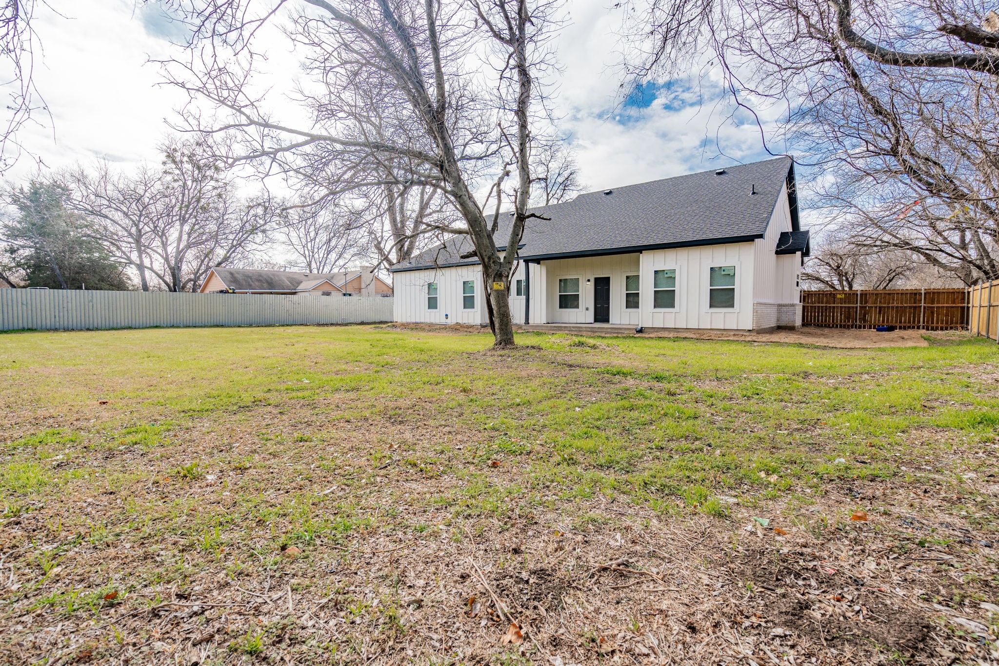 5018 Wadsworth Drive