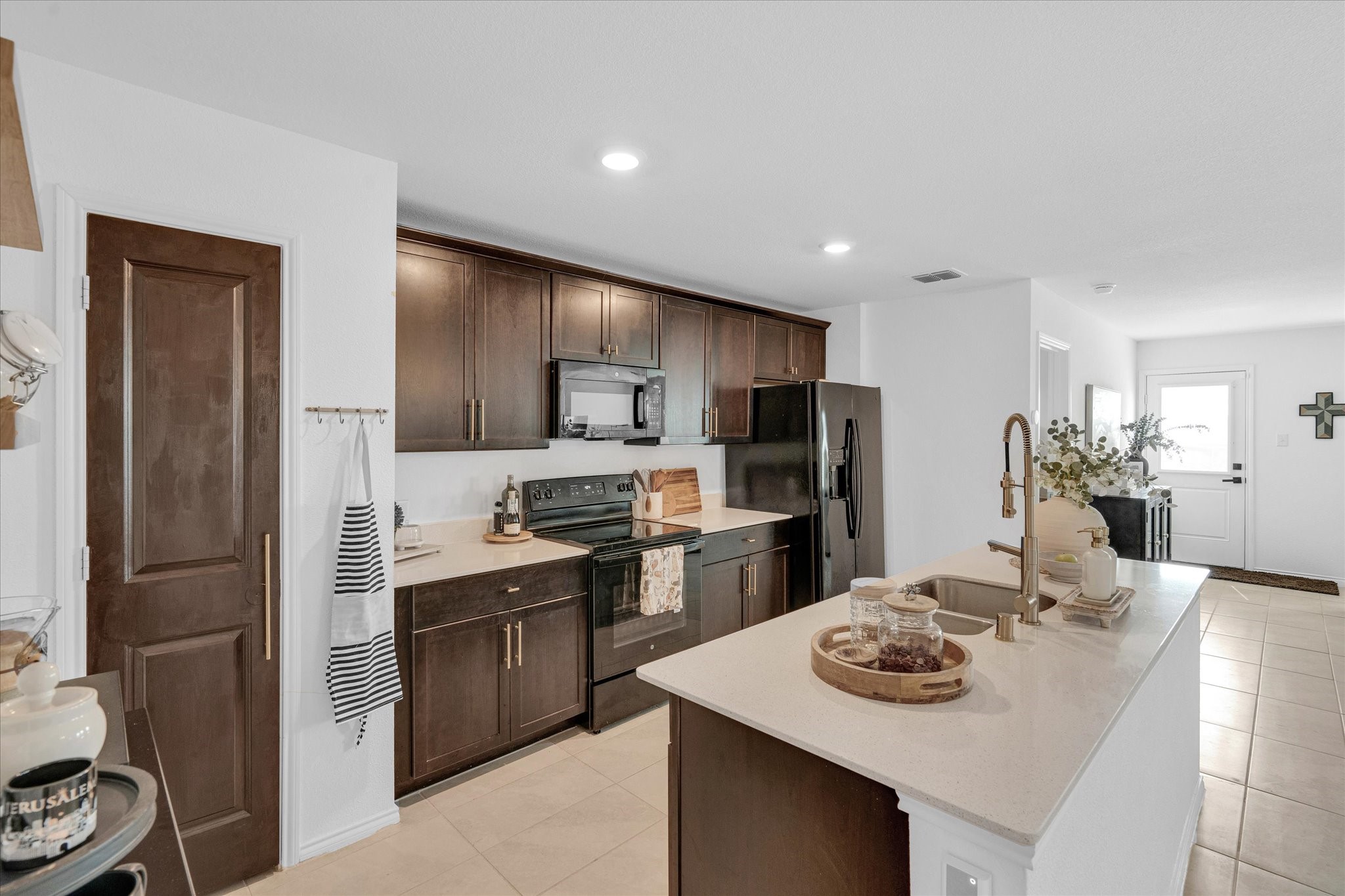 5528 Timber Point Drive