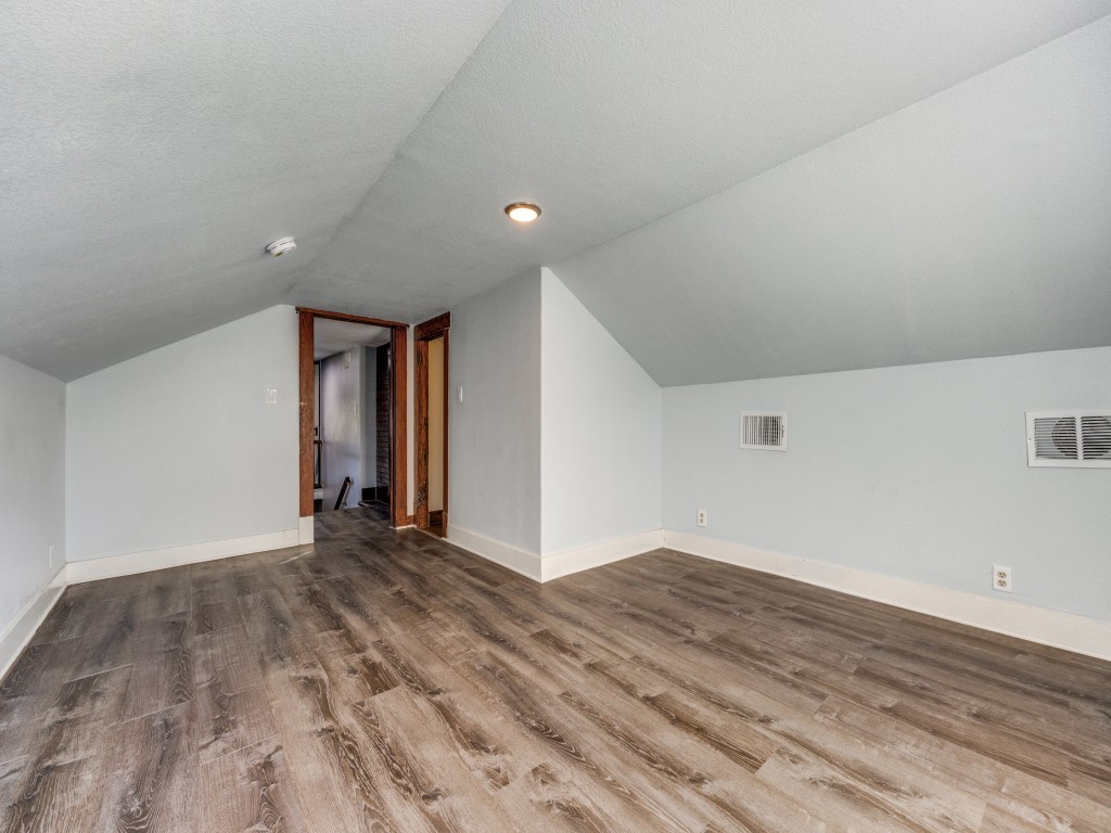 311 W Acheson Street