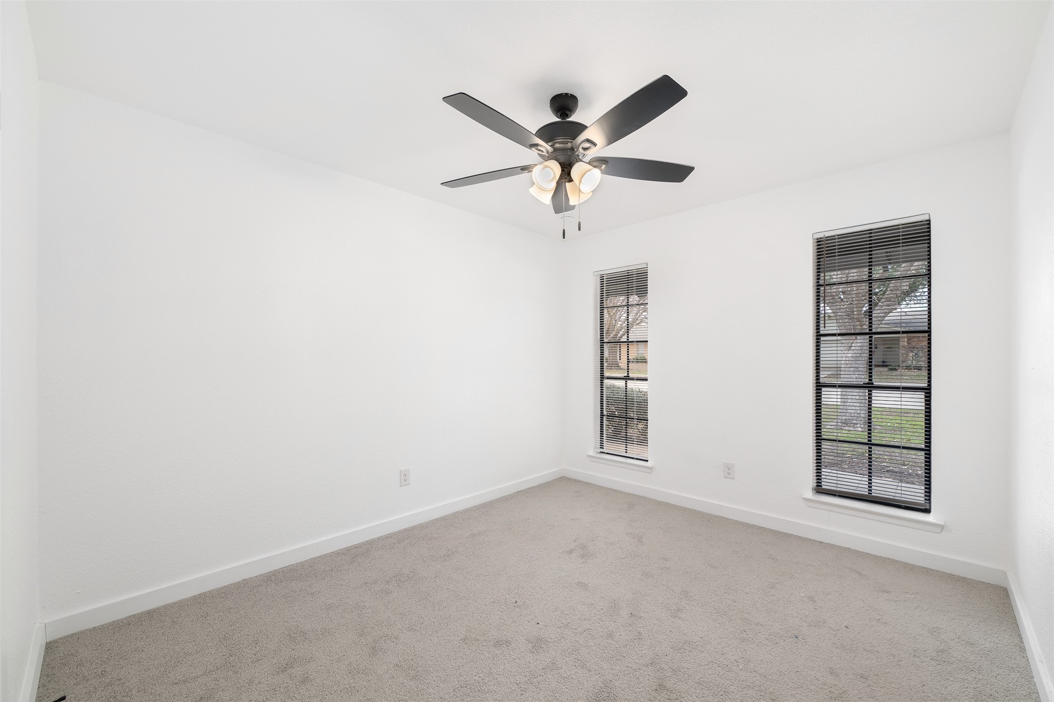 3215 Glenmont Drive