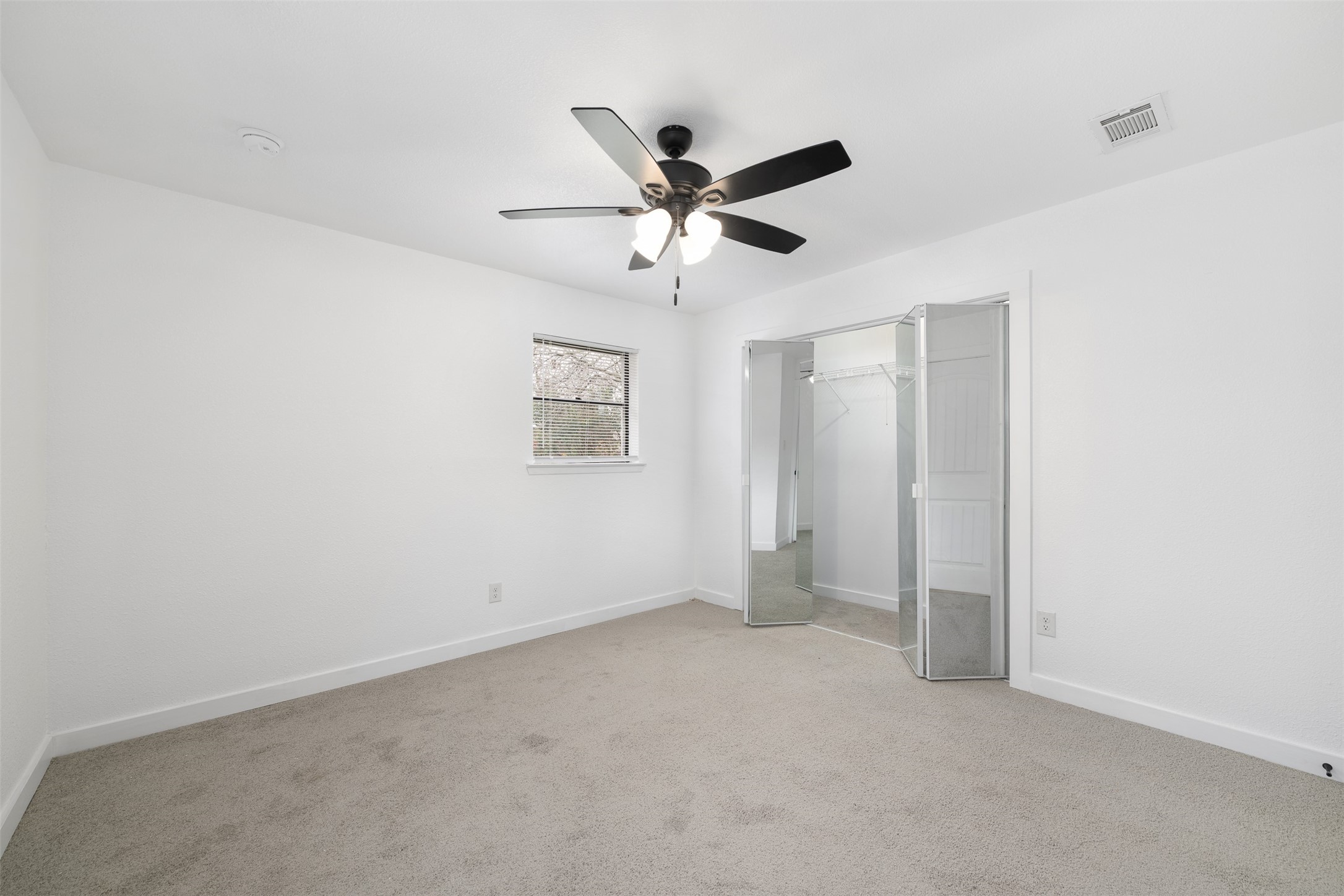3215 Glenmont Drive