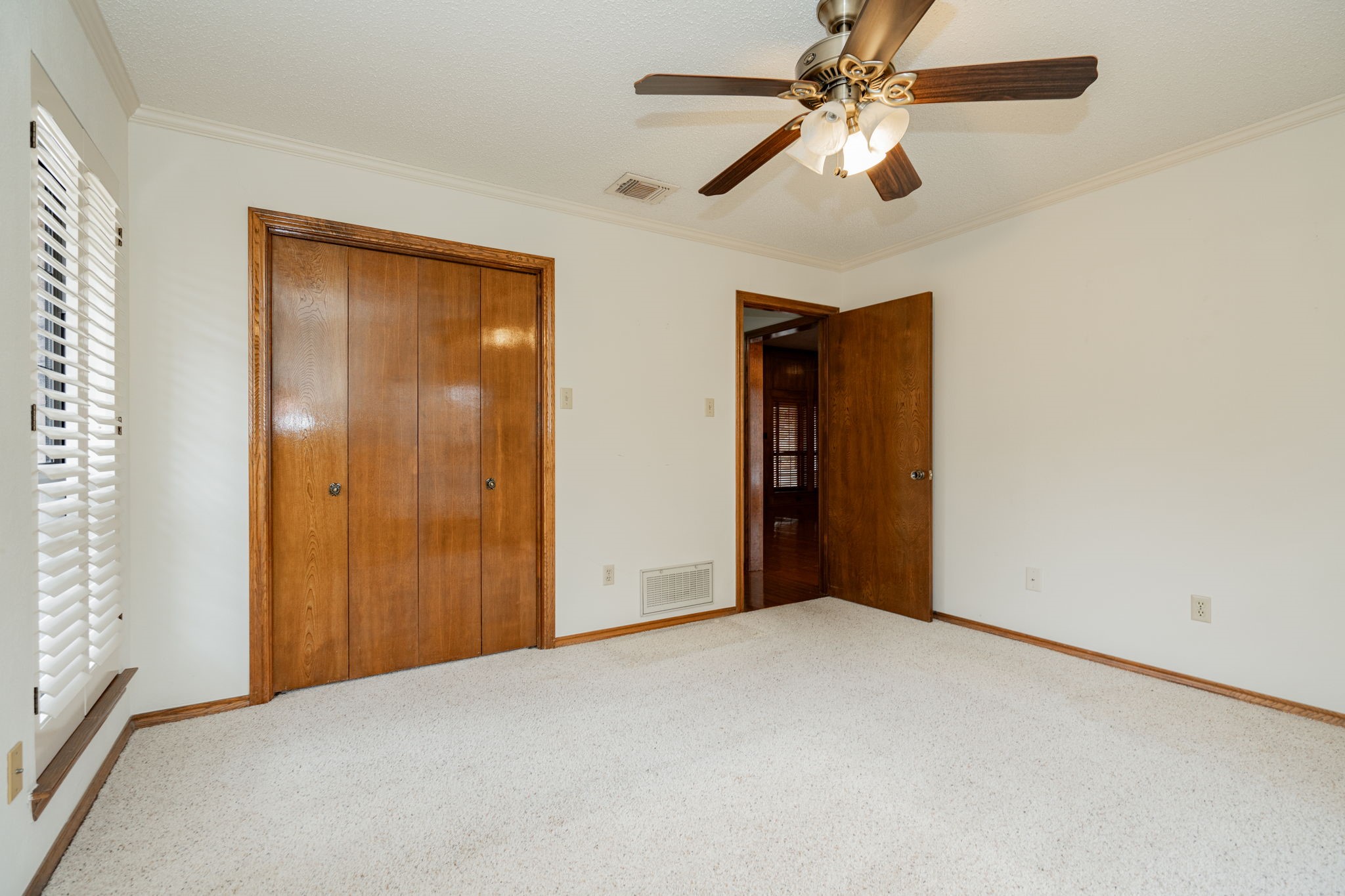 3609 Oakmont Drive