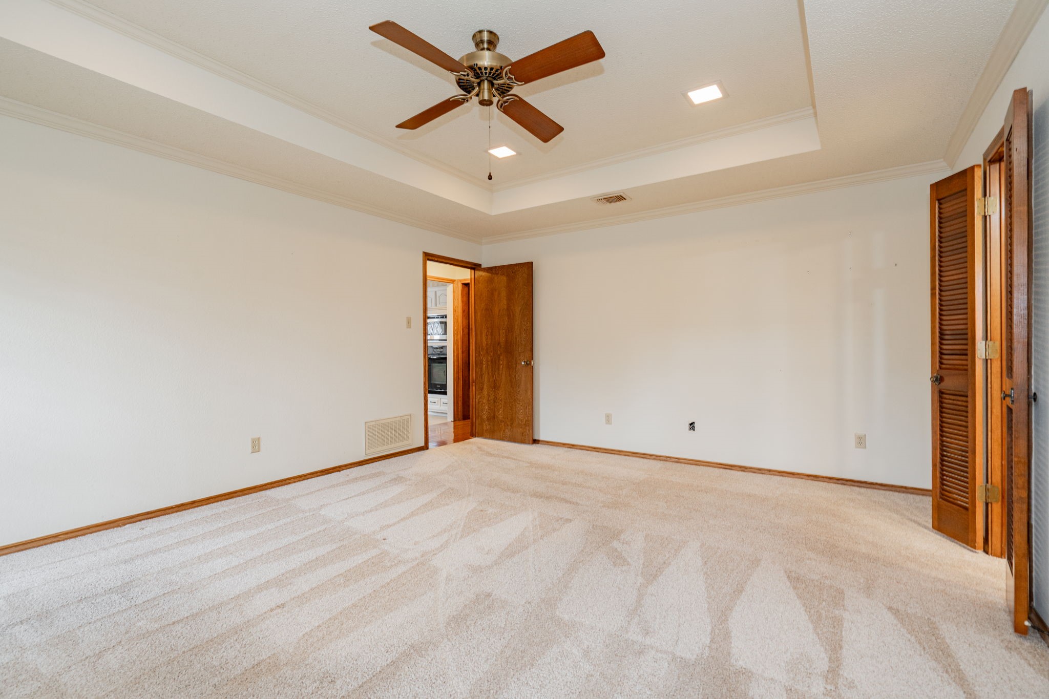 3609 Oakmont Drive