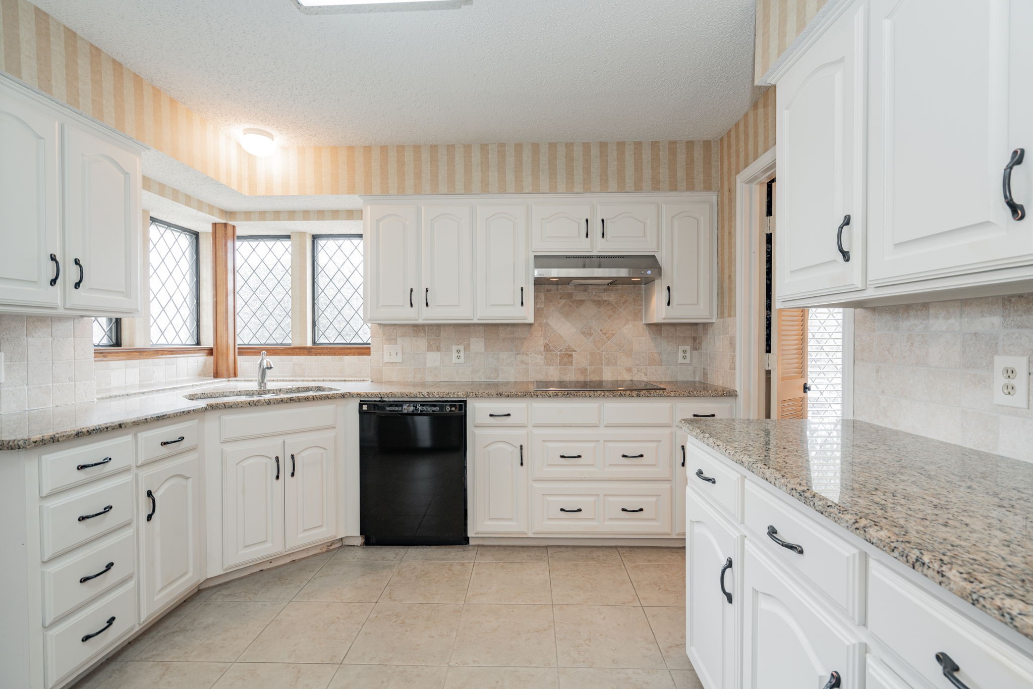 3609 Oakmont Drive
