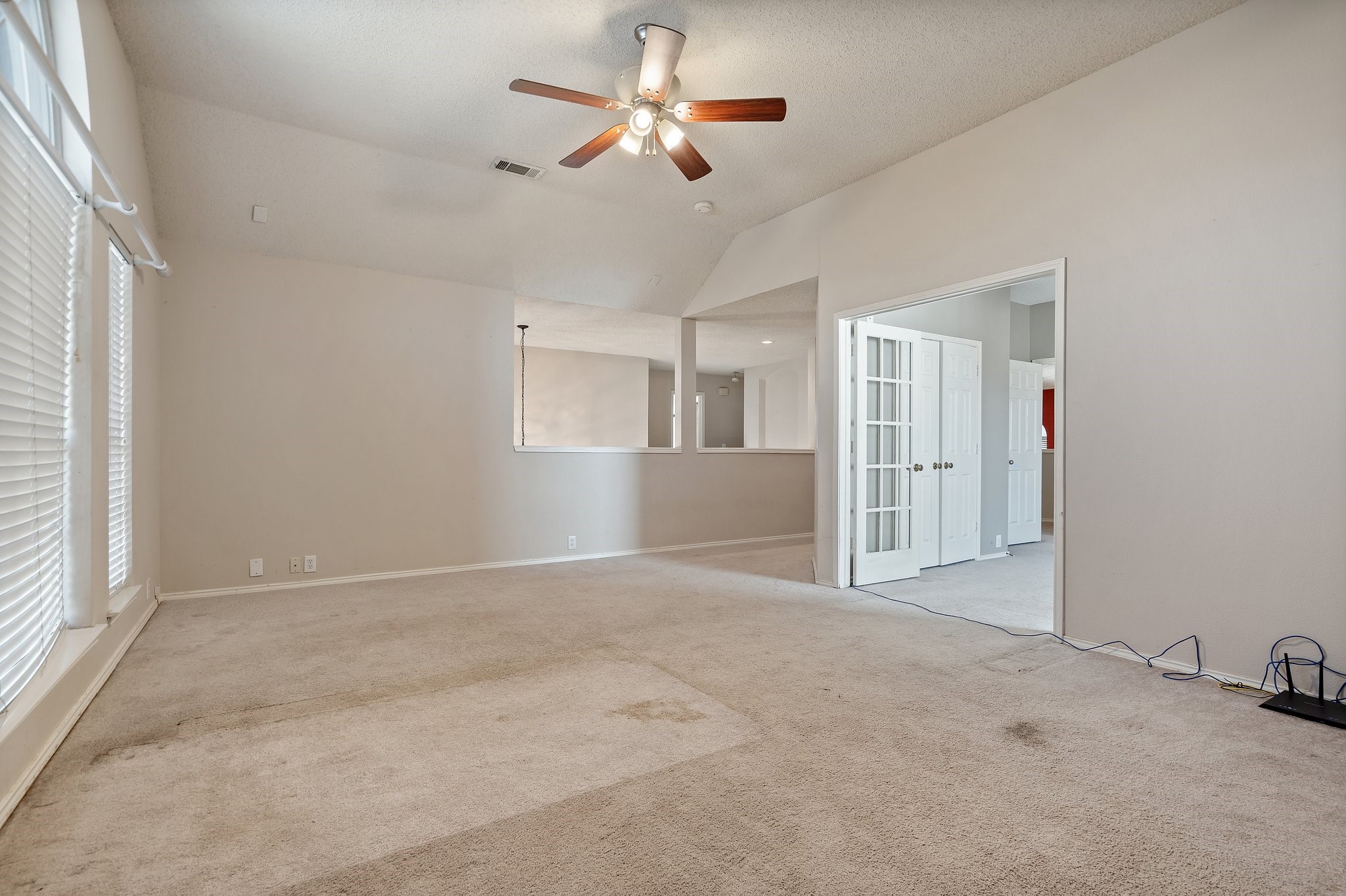 902 Vista Oaks Court