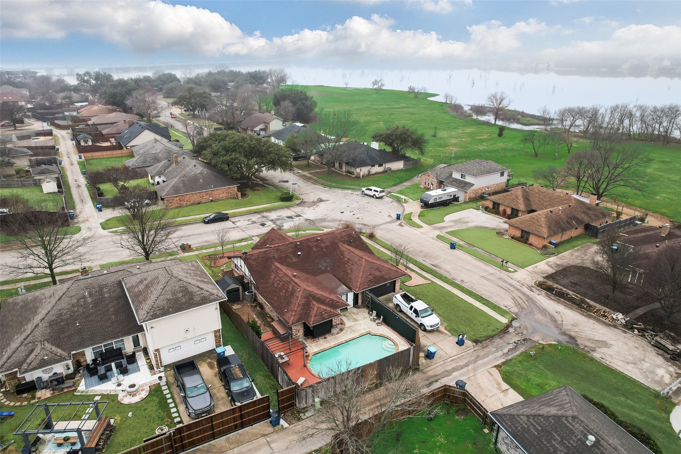 6709 Harvest Hill Drive