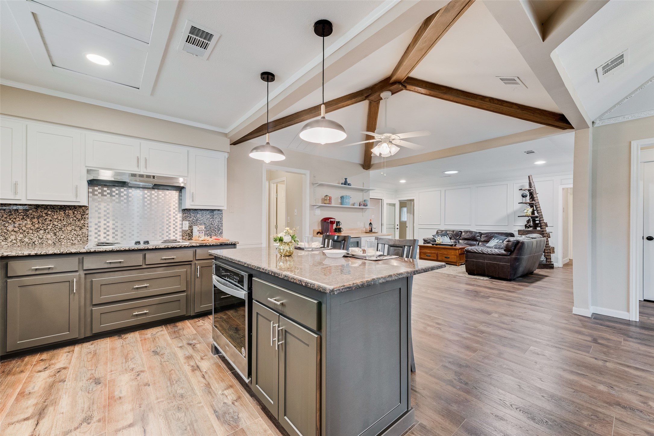 6709 Harvest Hill Drive