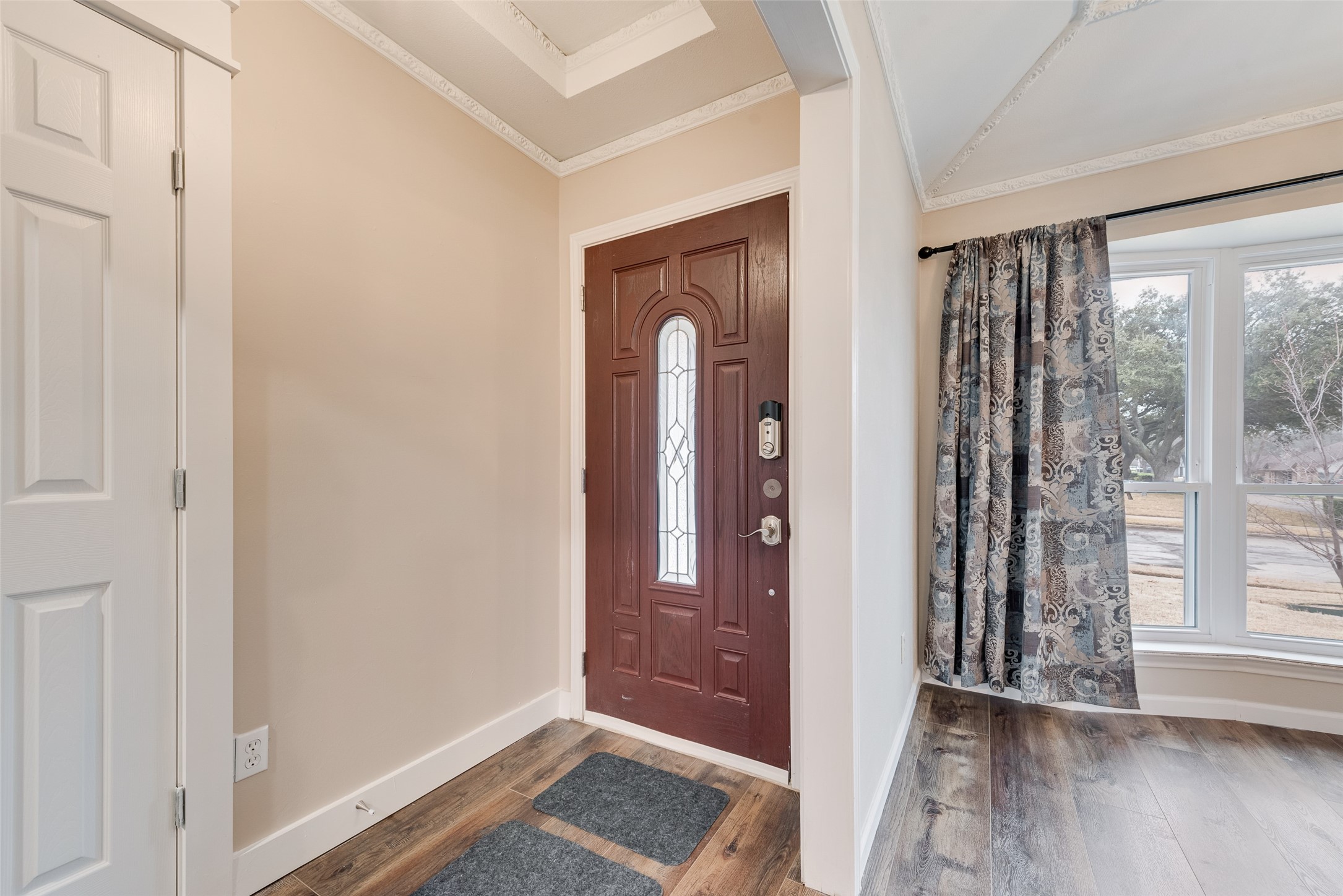 6709 Harvest Hill Drive