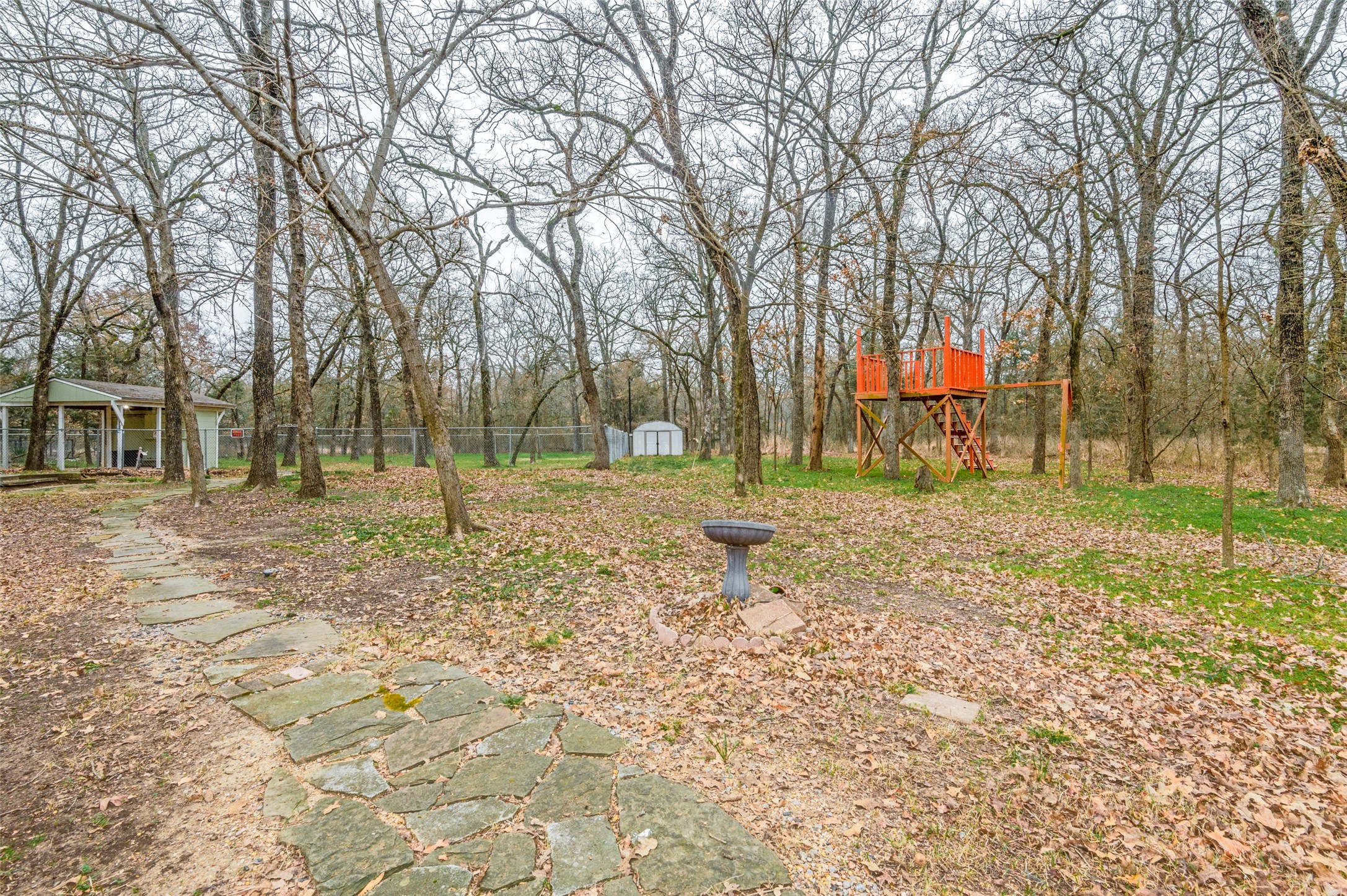 1070 Oak Hollow Lane