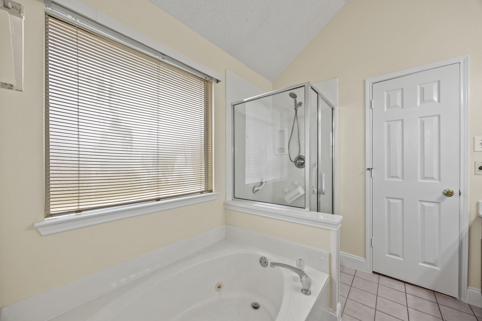 7318 Armstrong Lane