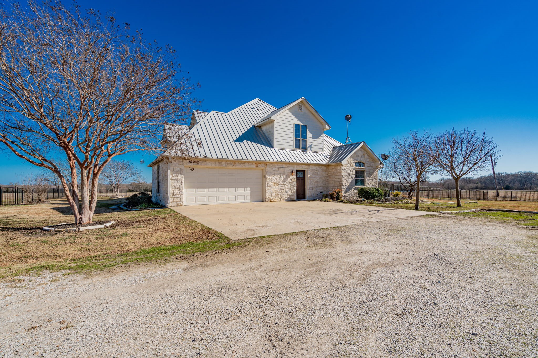 1490 County Road 4205
