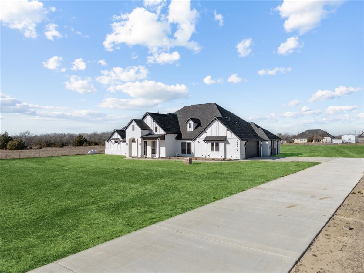 8782 Palmer Lane