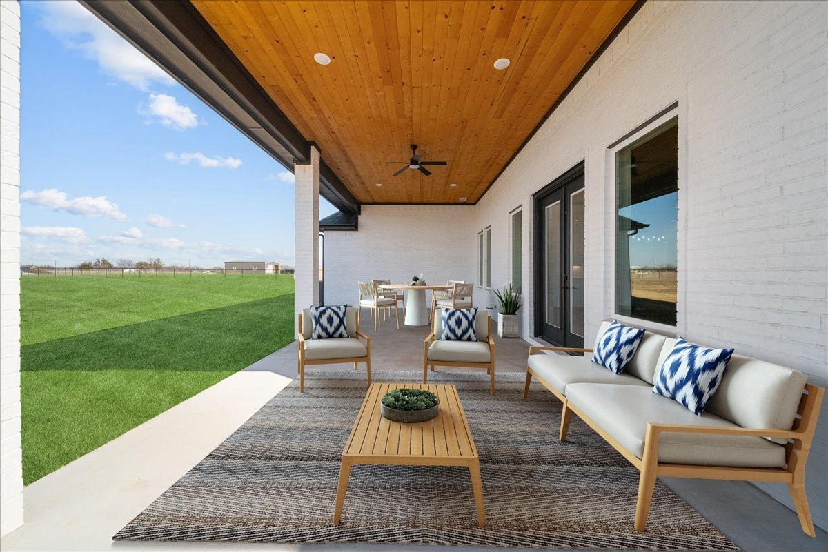 8782 Palmer Lane