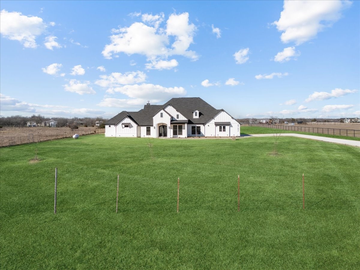 8782 Palmer Lane