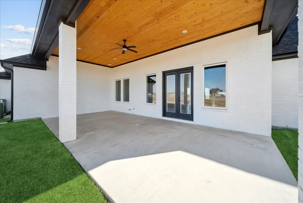 8782 Palmer Lane