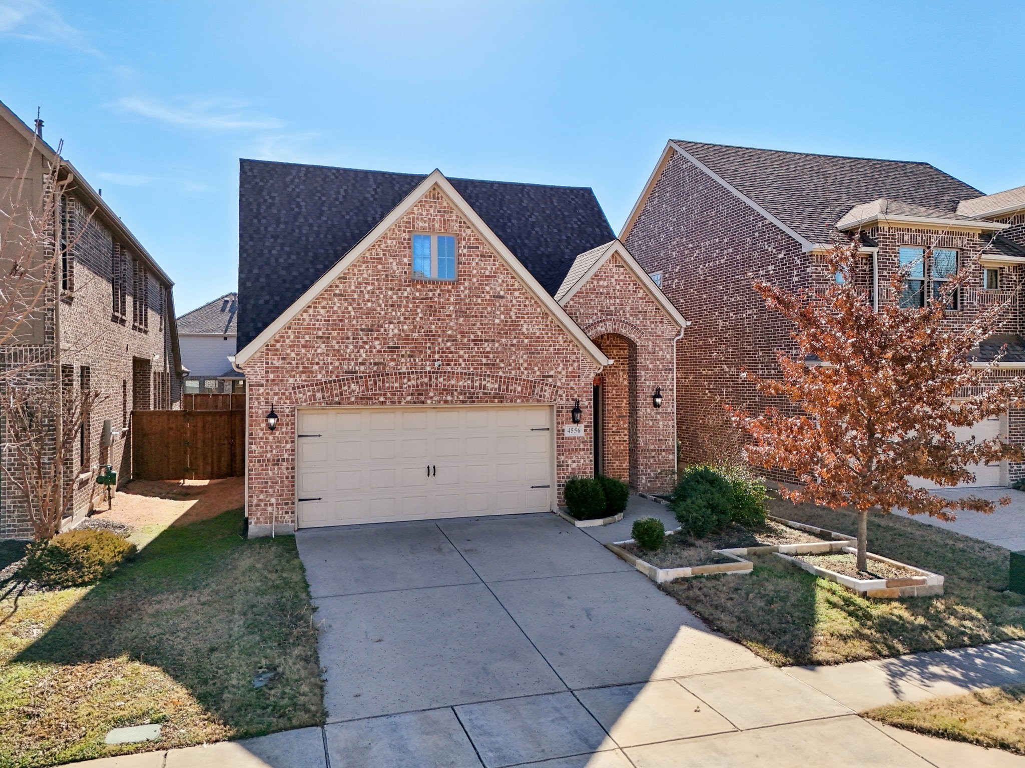 4556 El Paso Drive