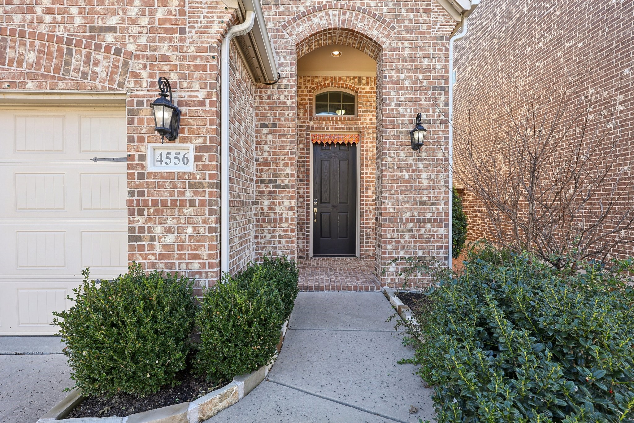 4556 El Paso Drive