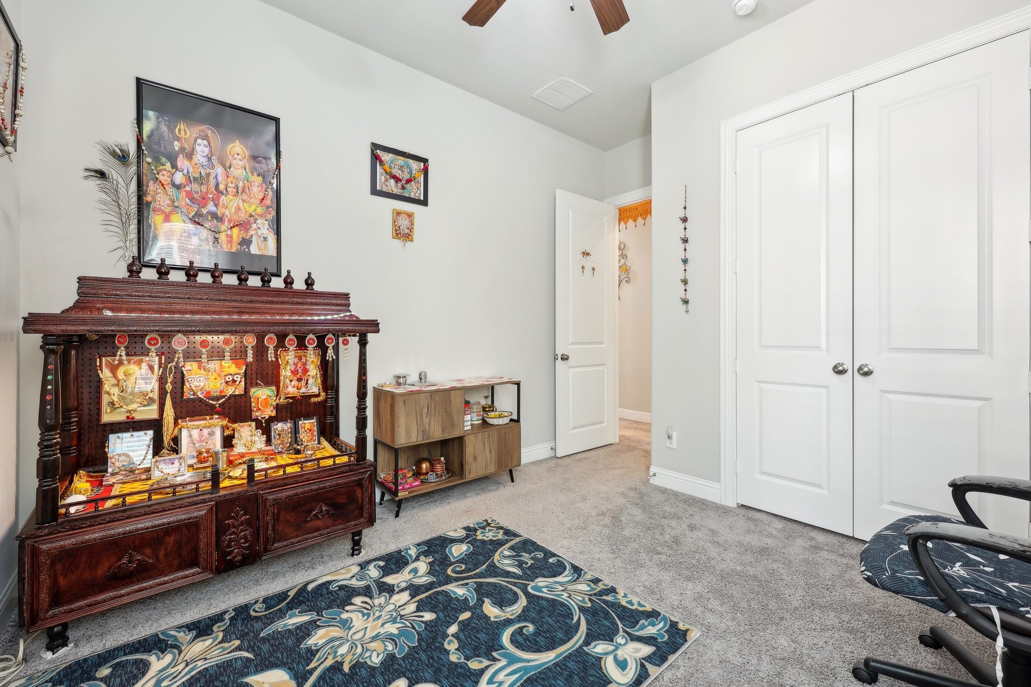 4556 El Paso Drive