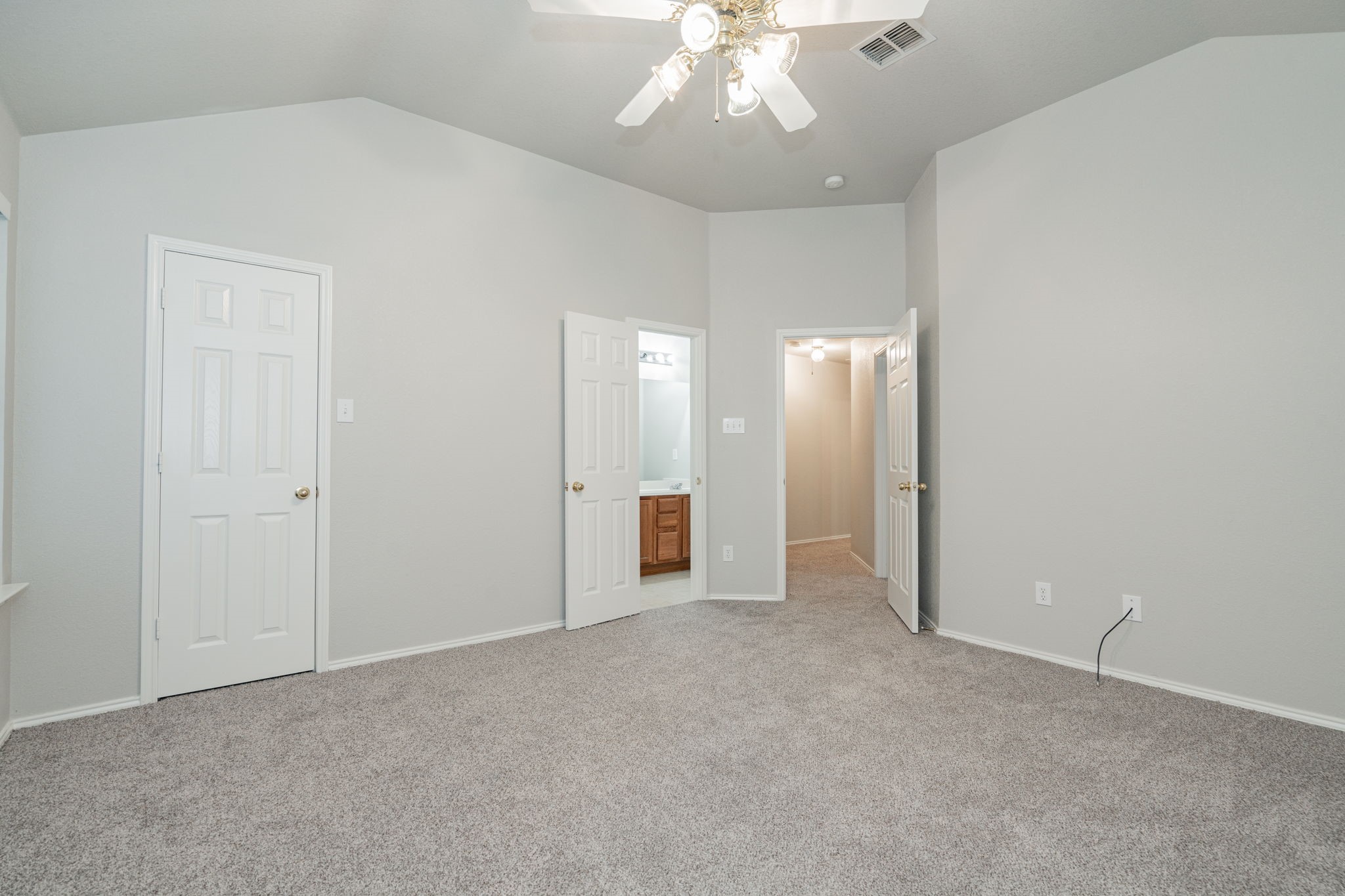 5005 Mountain Spring Trail
