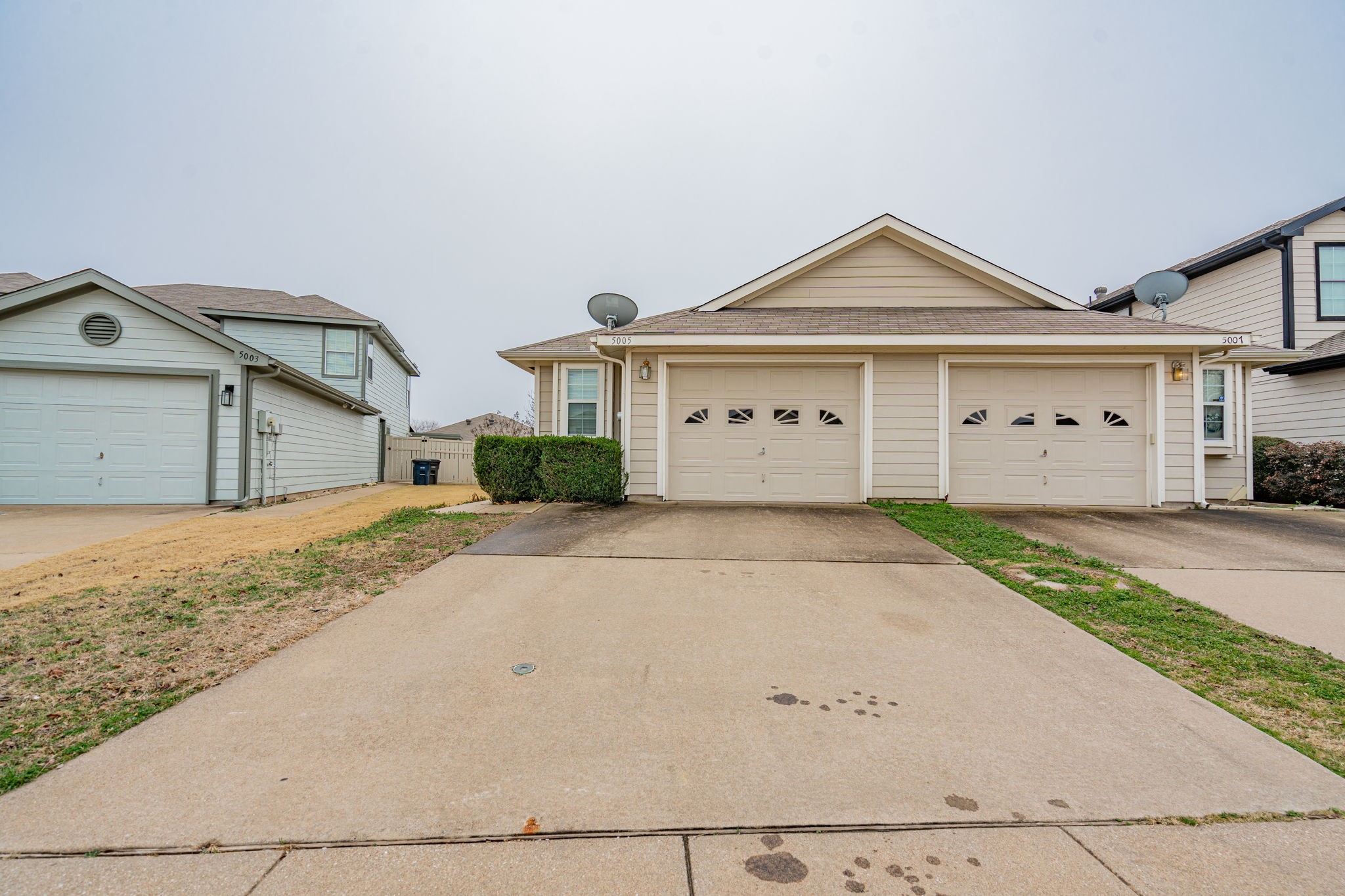 5005 Mountain Spring Trail