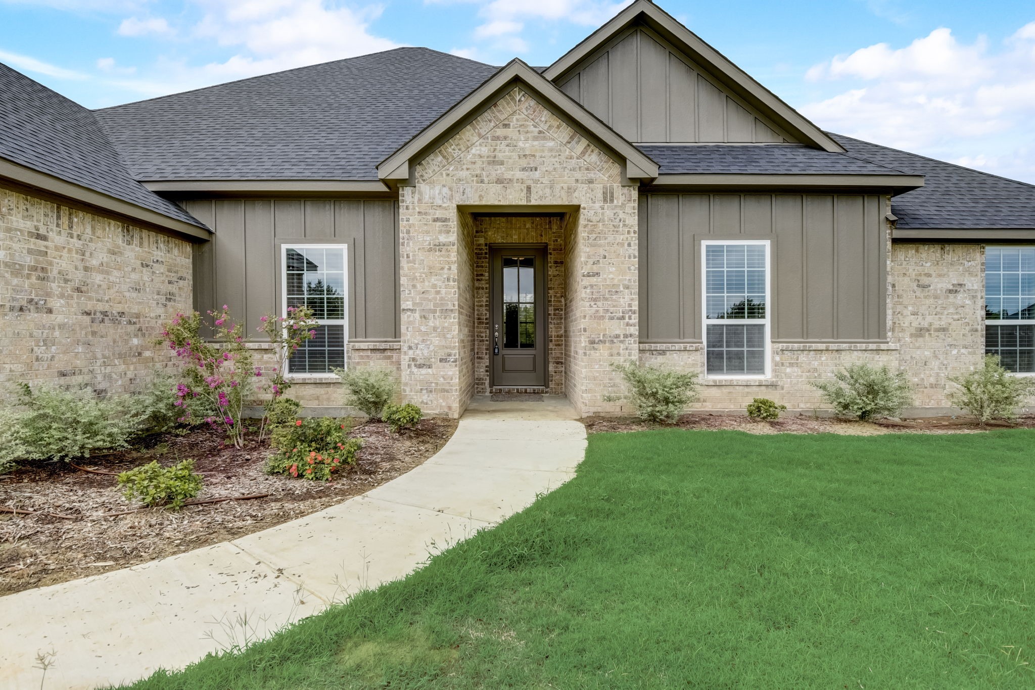3556 Zayne Lane
