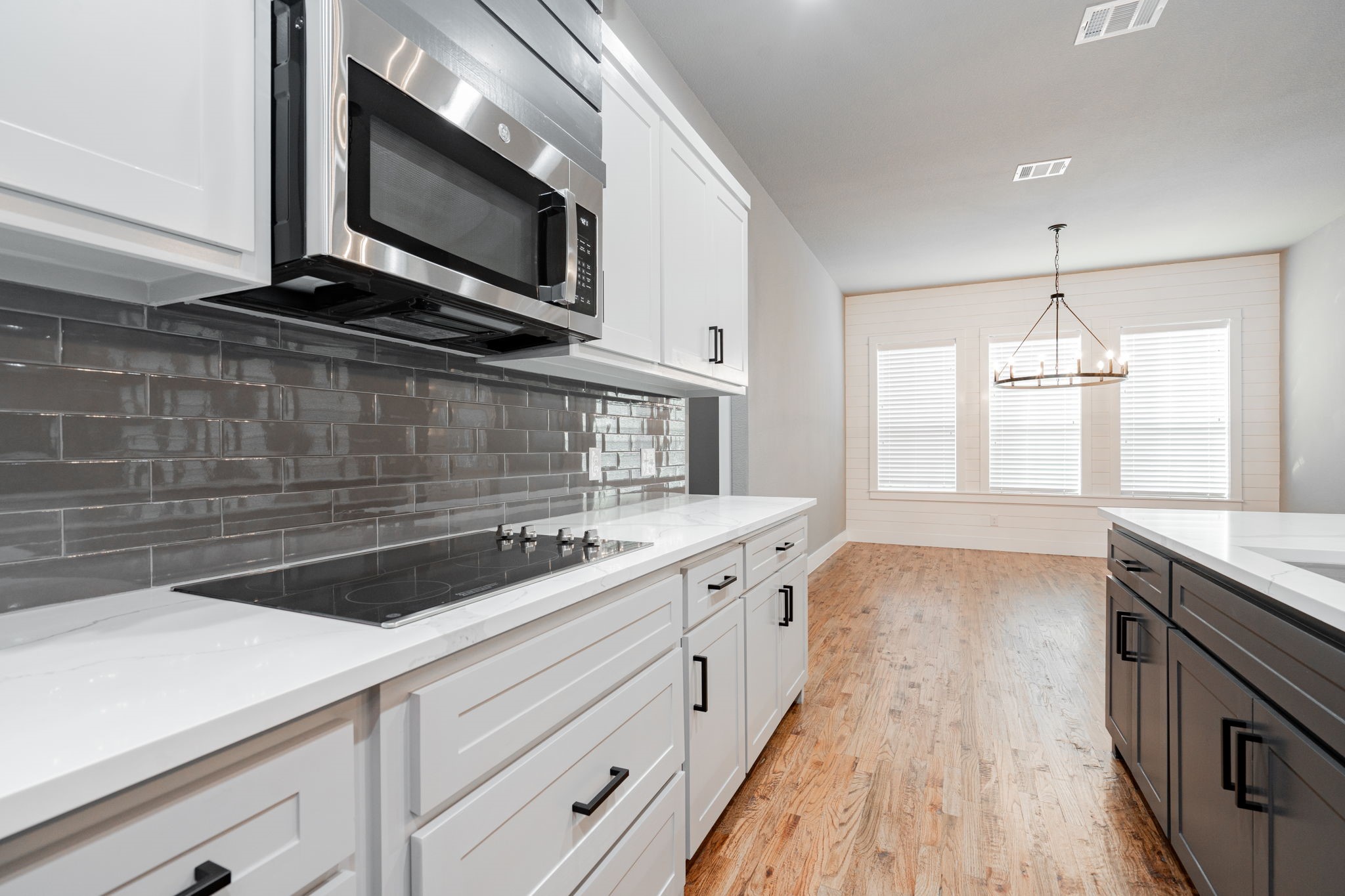 3556 Zayne Lane