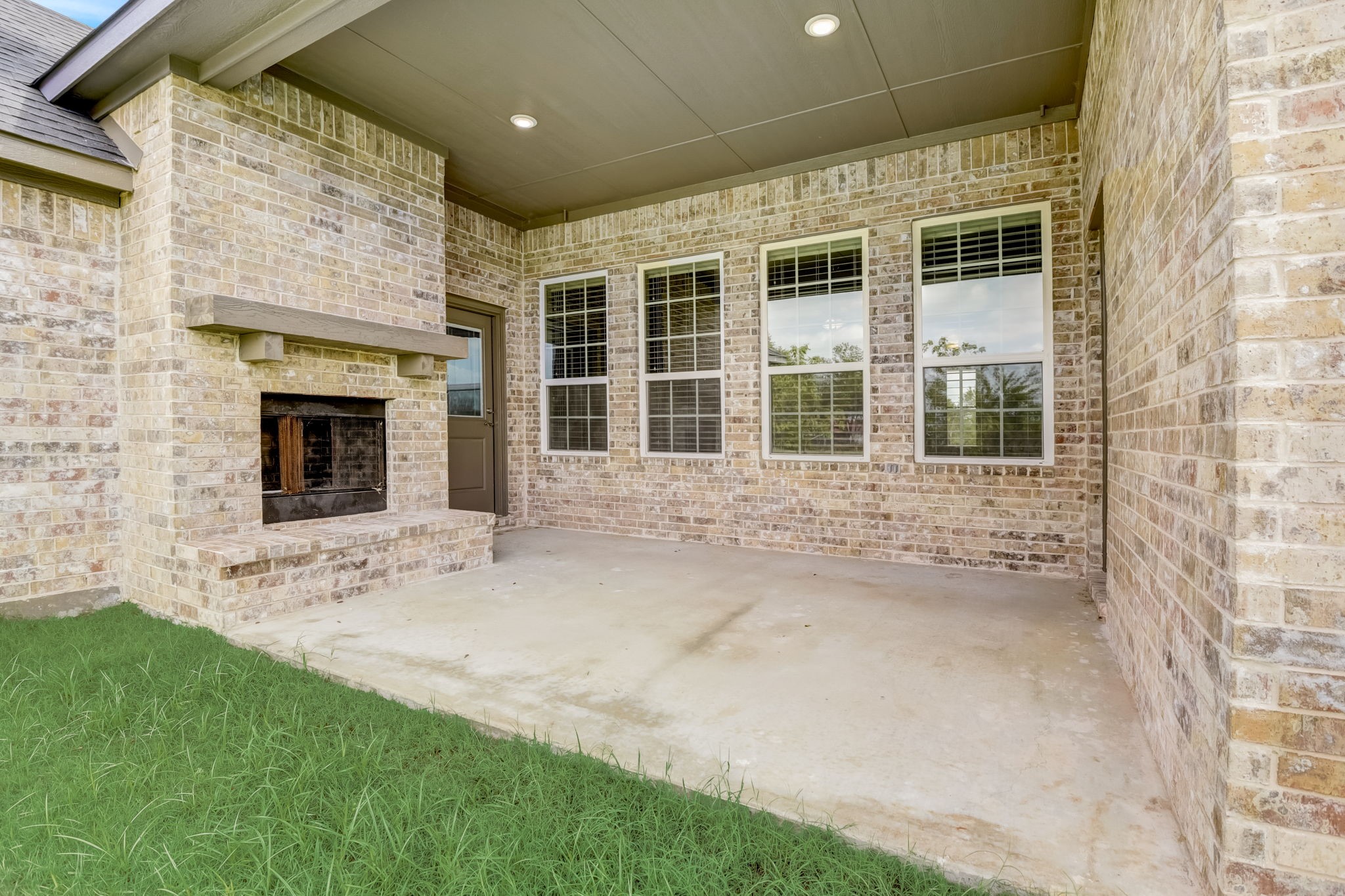 3556 Zayne Lane