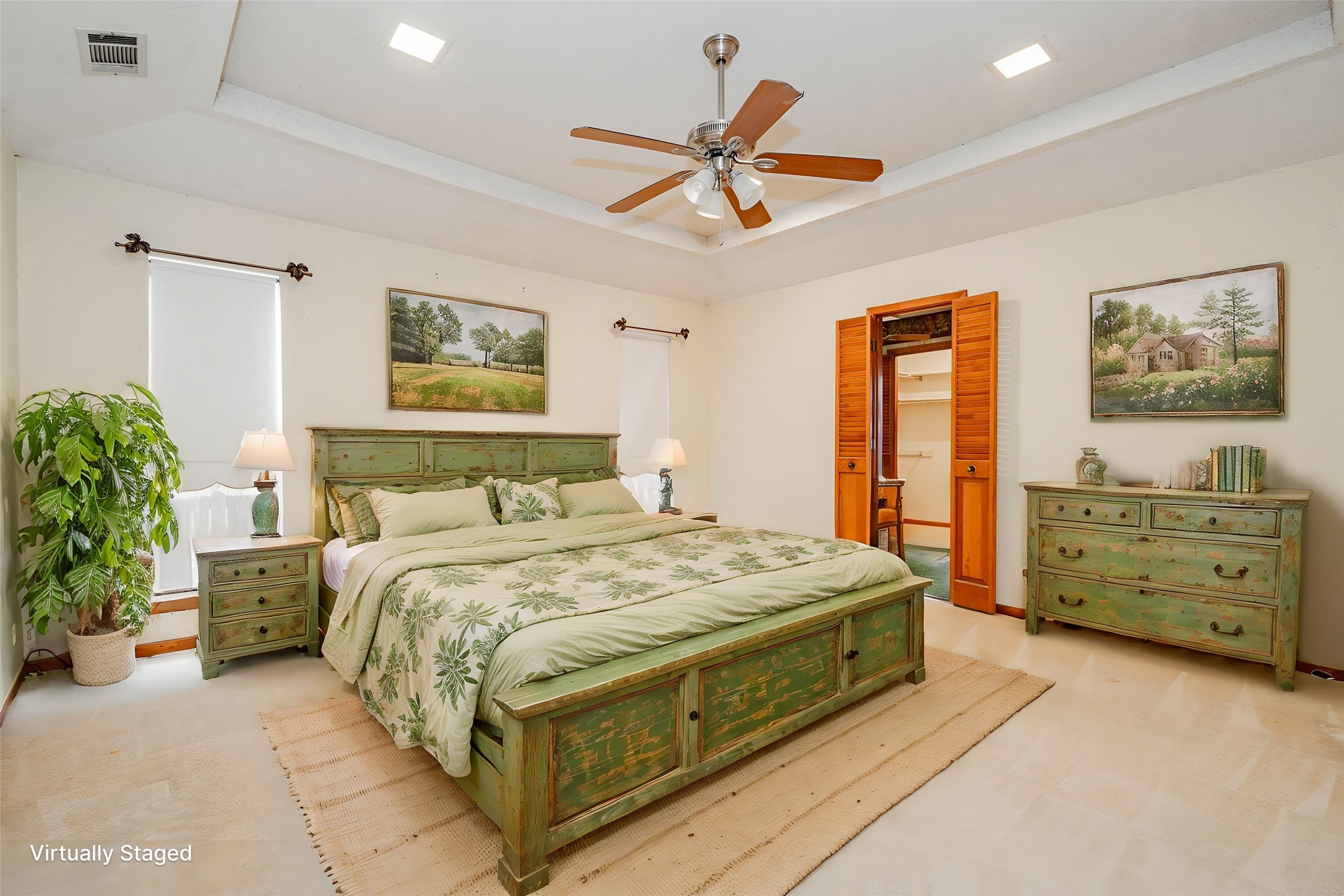 825 Lakeshore Drive