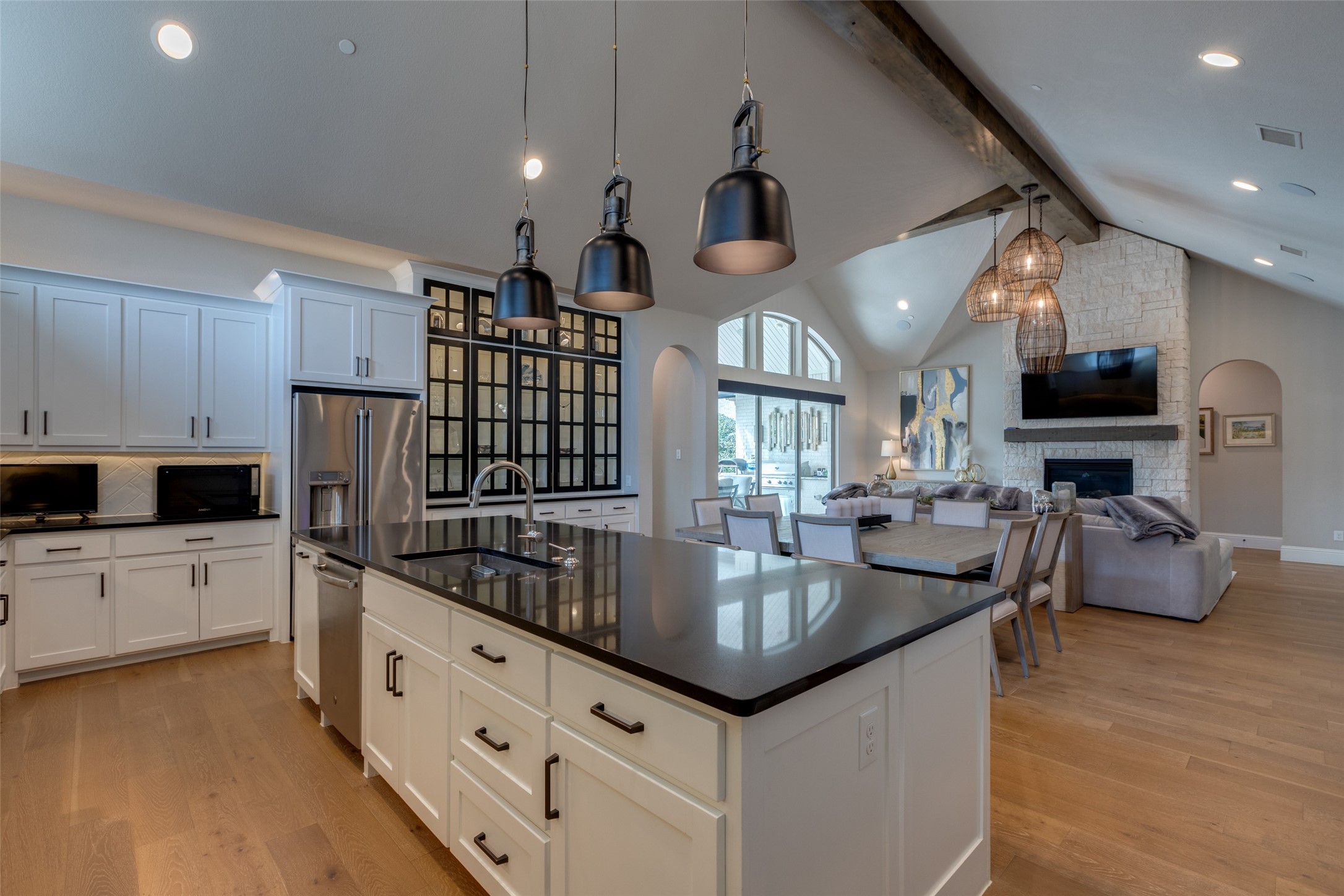 851 Overlook Drive