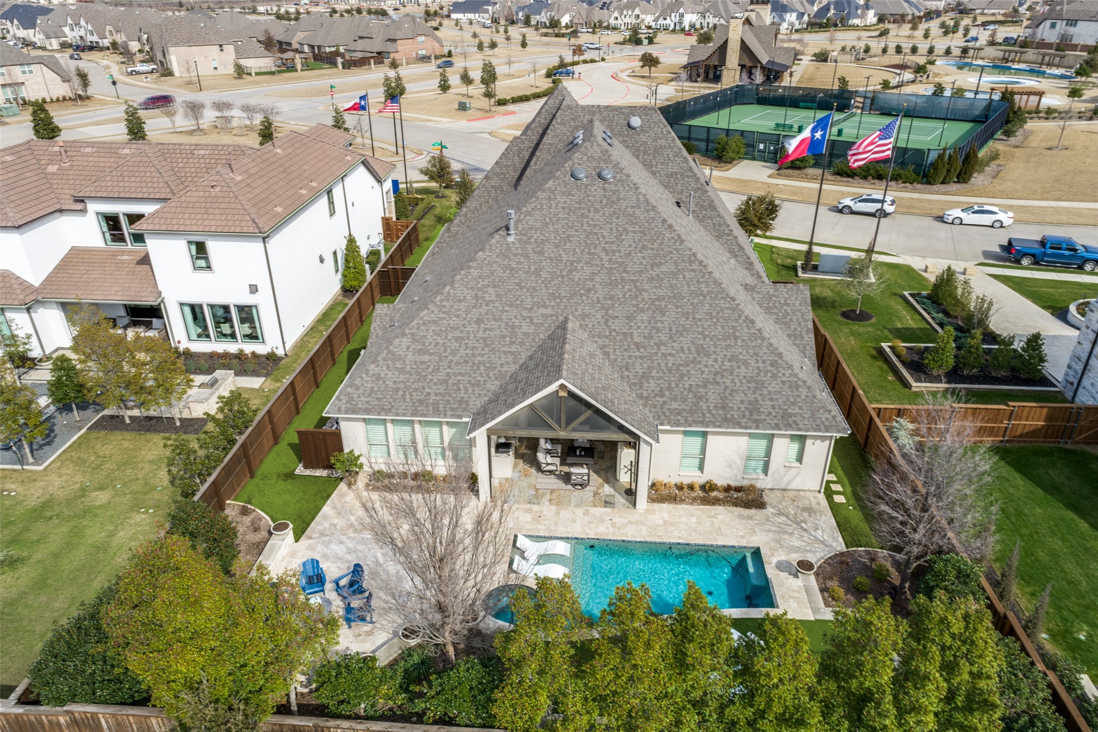 851 Overlook Drive