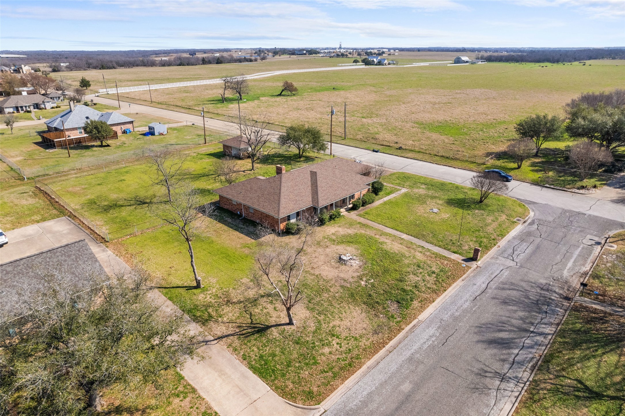 519 Estate Lane