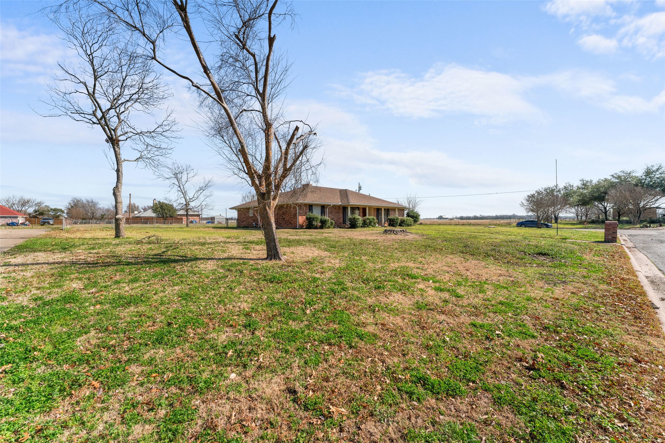 519 Estate Lane