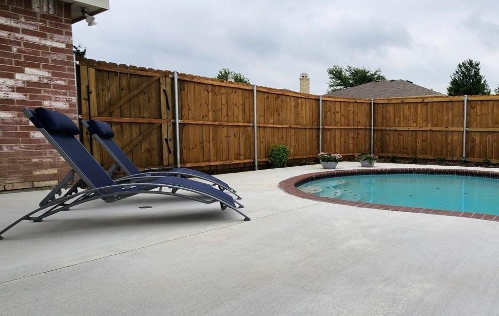 1451 Lochspring Drive