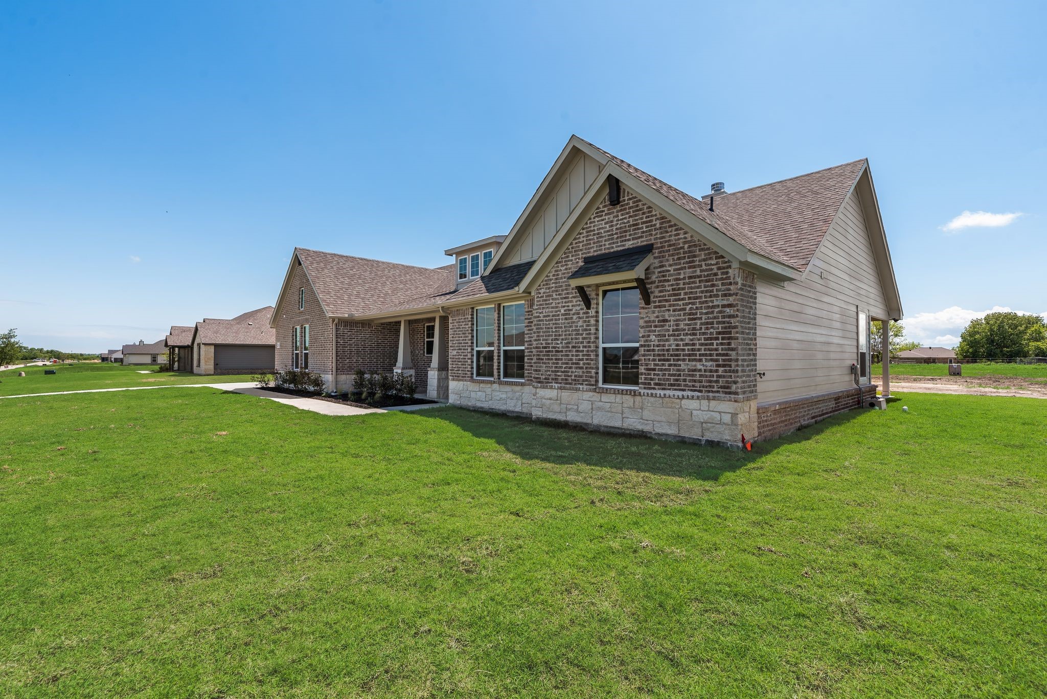 2432 Blackjack Oak Road