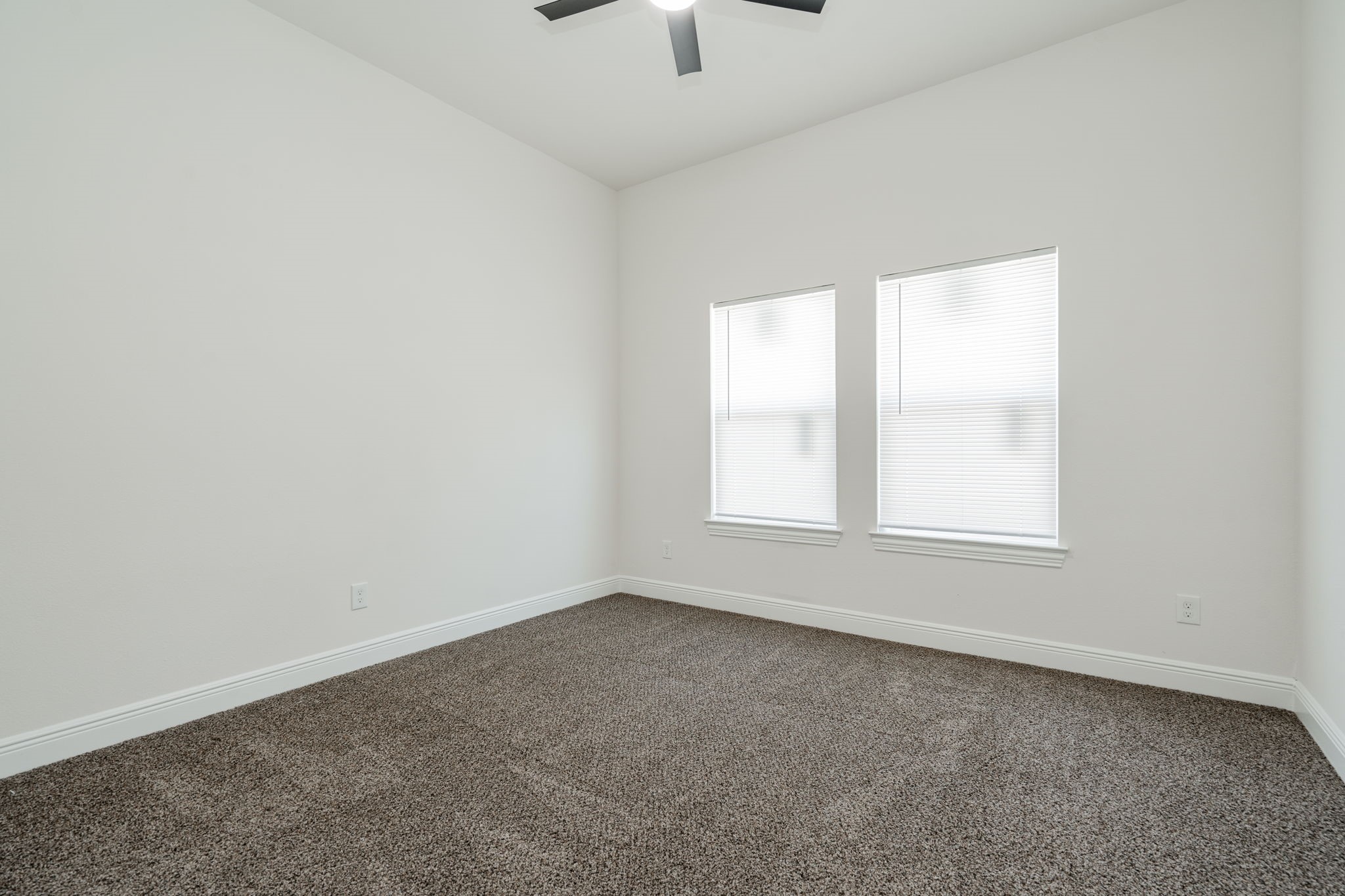 4315 Colonial Avenue