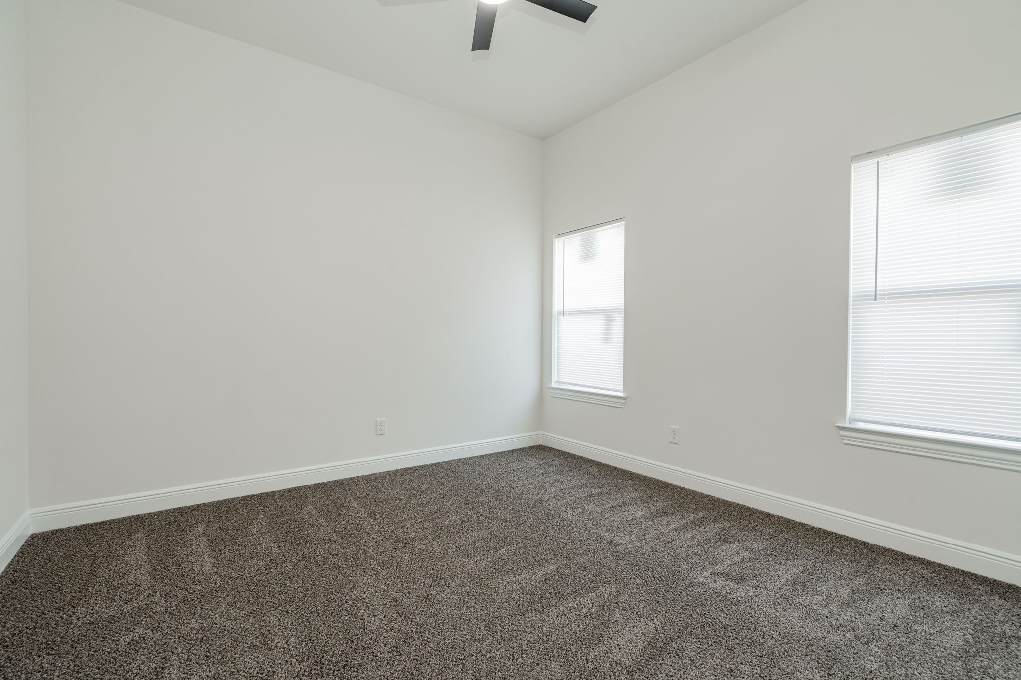 4315 Colonial Avenue