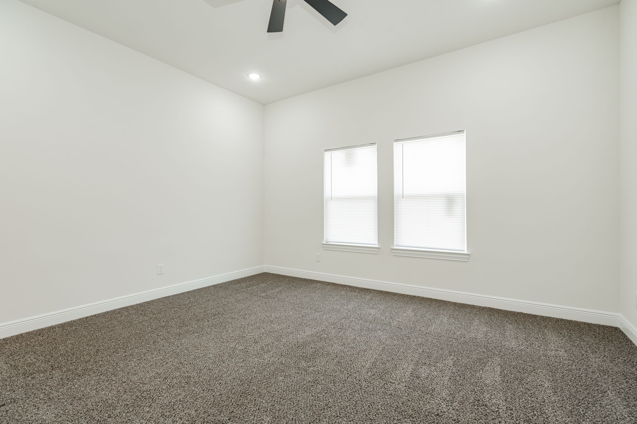 4315 Colonial Avenue