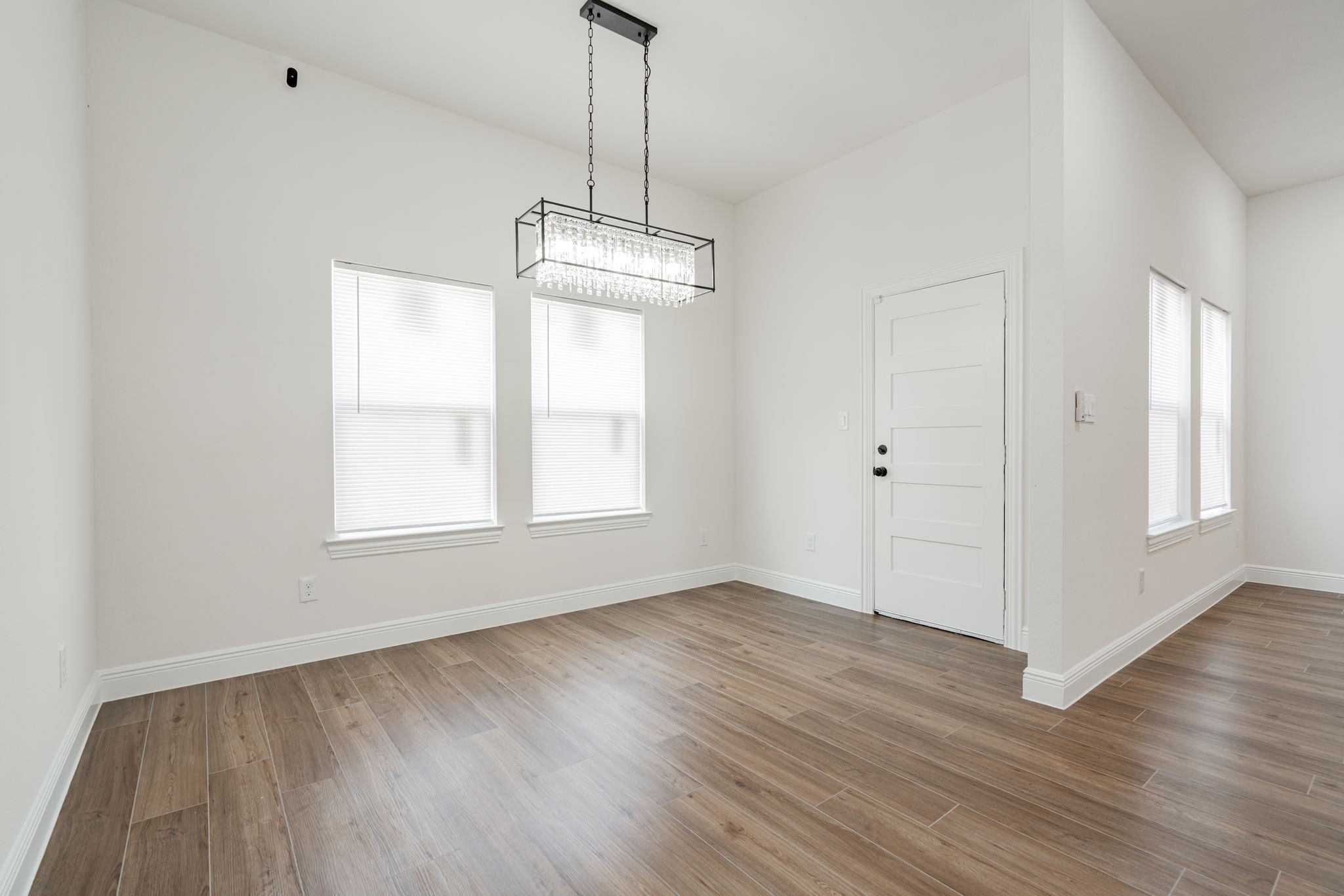 4315 Colonial Avenue