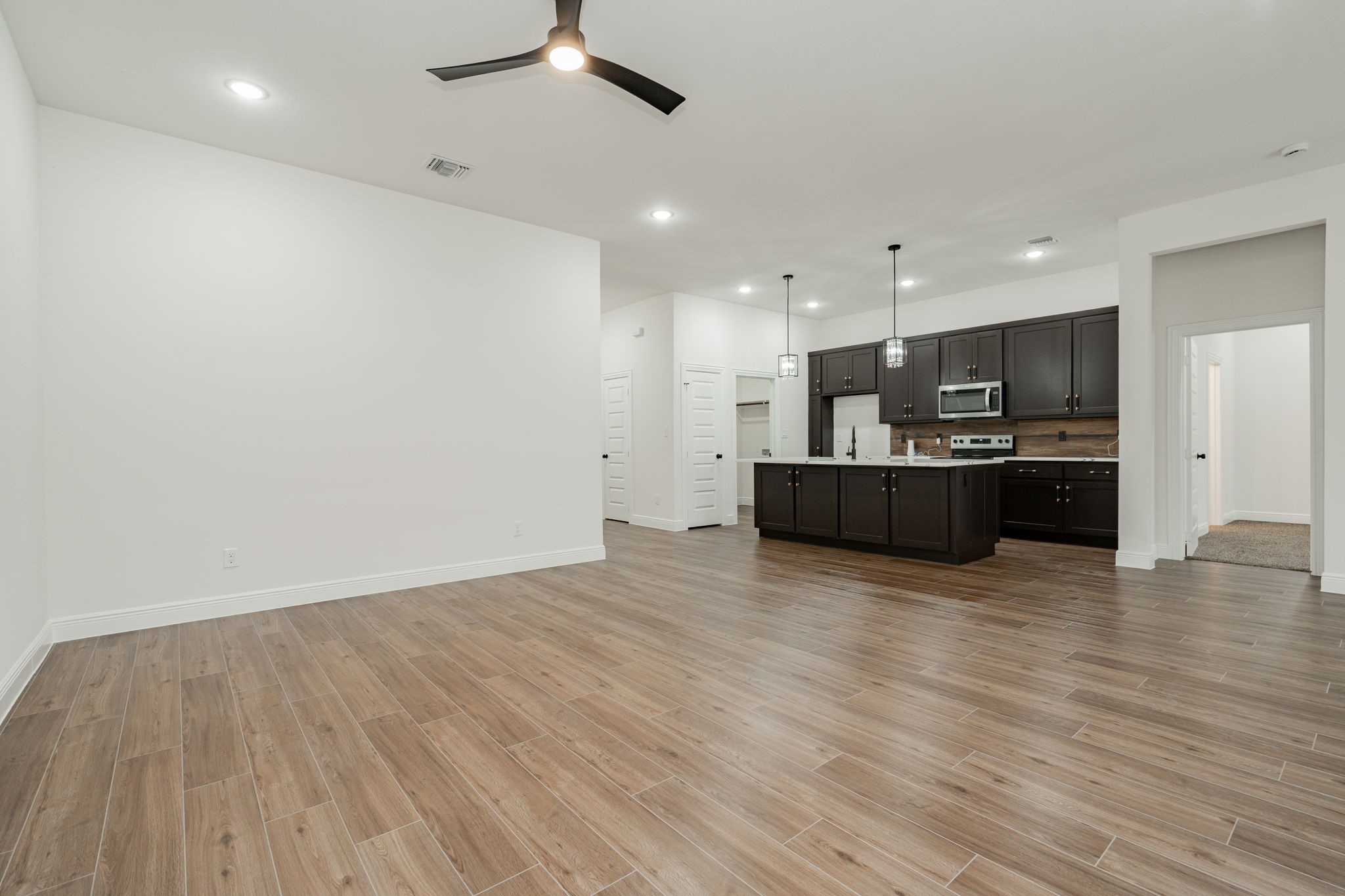 4315 Colonial Avenue