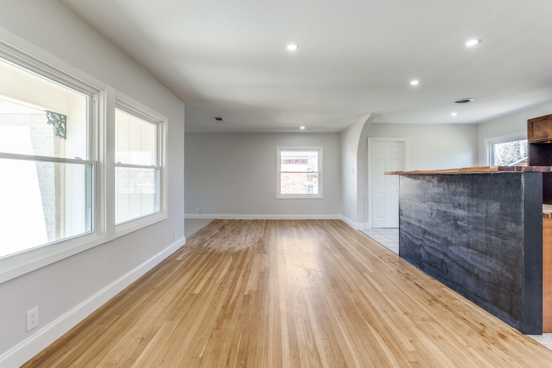 11002 Ulloa Lane
