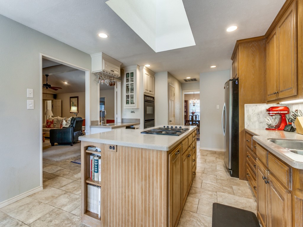 6060 Preston Creek Drive