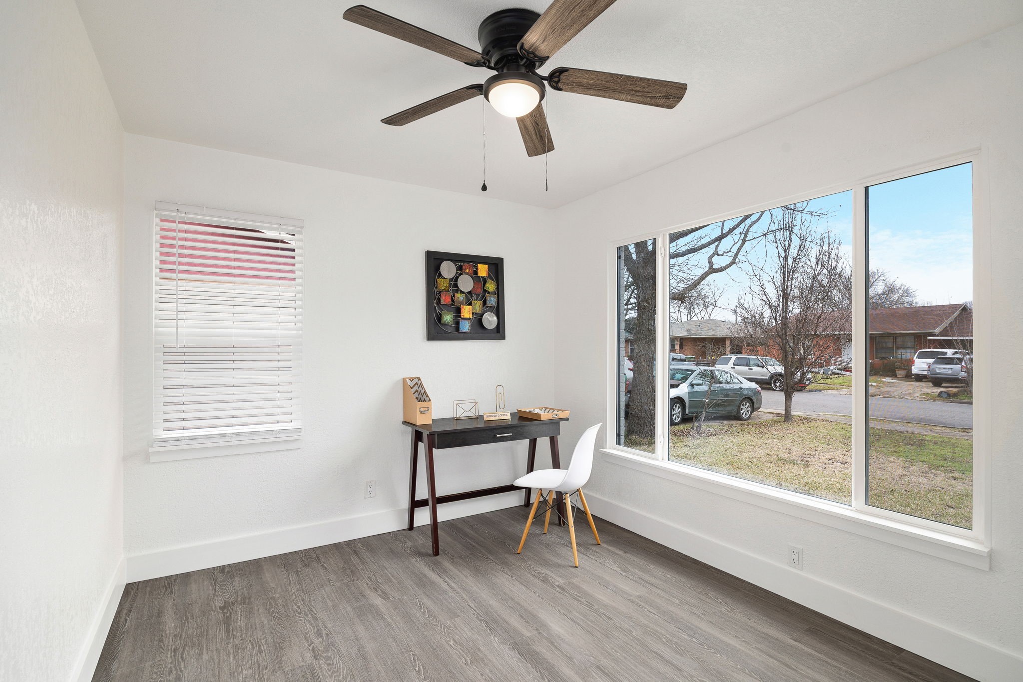 109 E Carolyn Drive