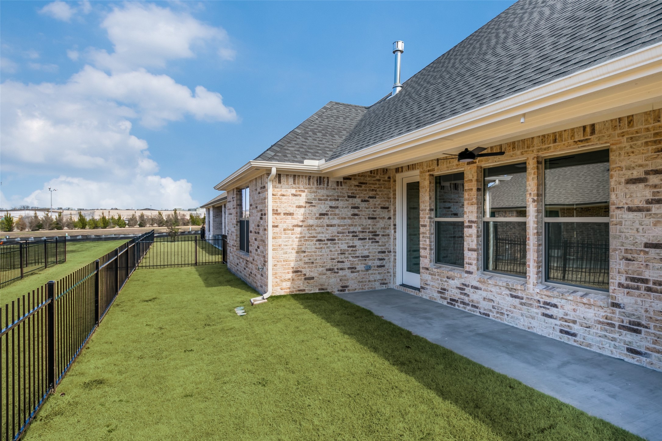622 Community Lane