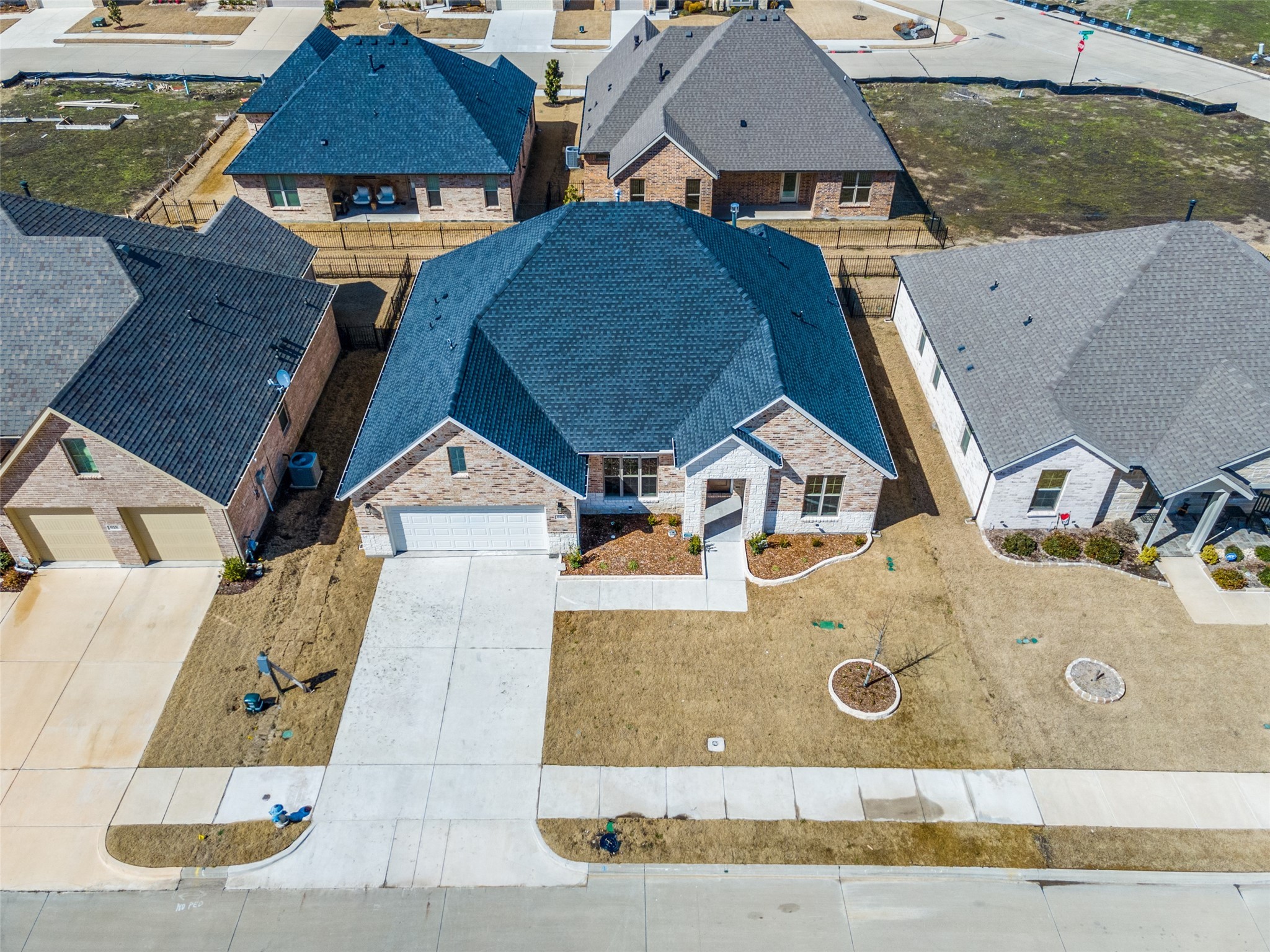 622 Community Lane