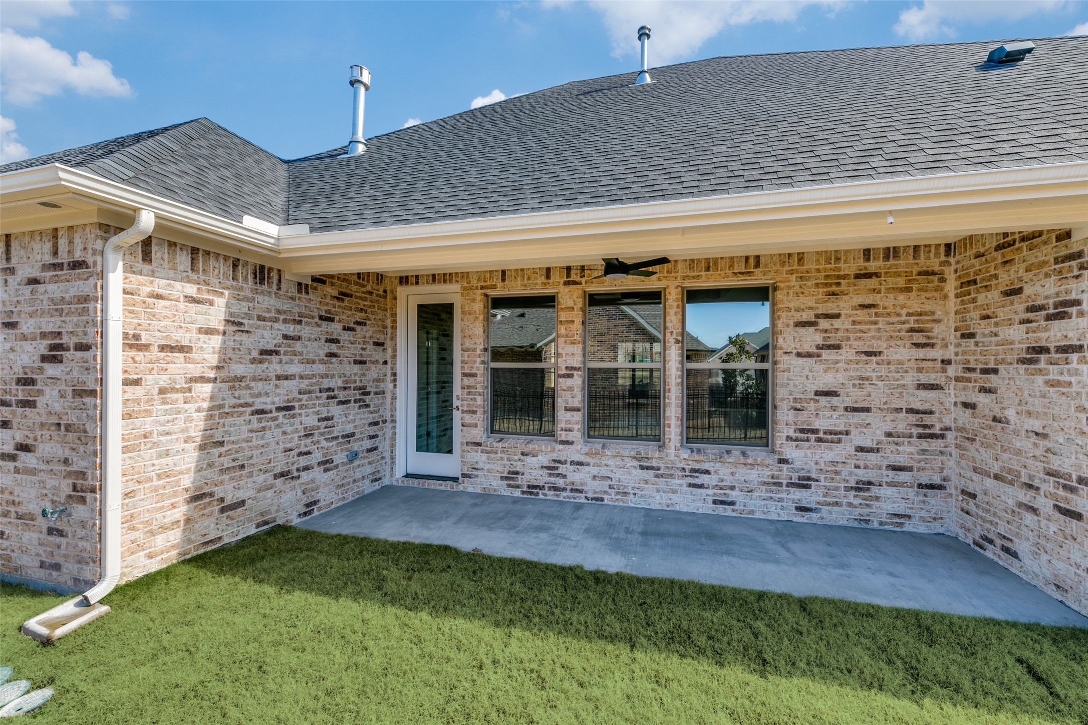 622 Community Lane